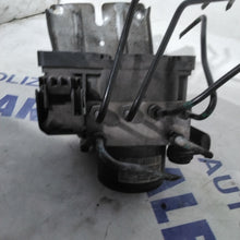 Carica l&#39;immagine nel visualizzatore di Gallery, Pompa Centralina ABS volvo s60 2.5 diesel anno 2004 codice :10020403684(sfA3p4)
