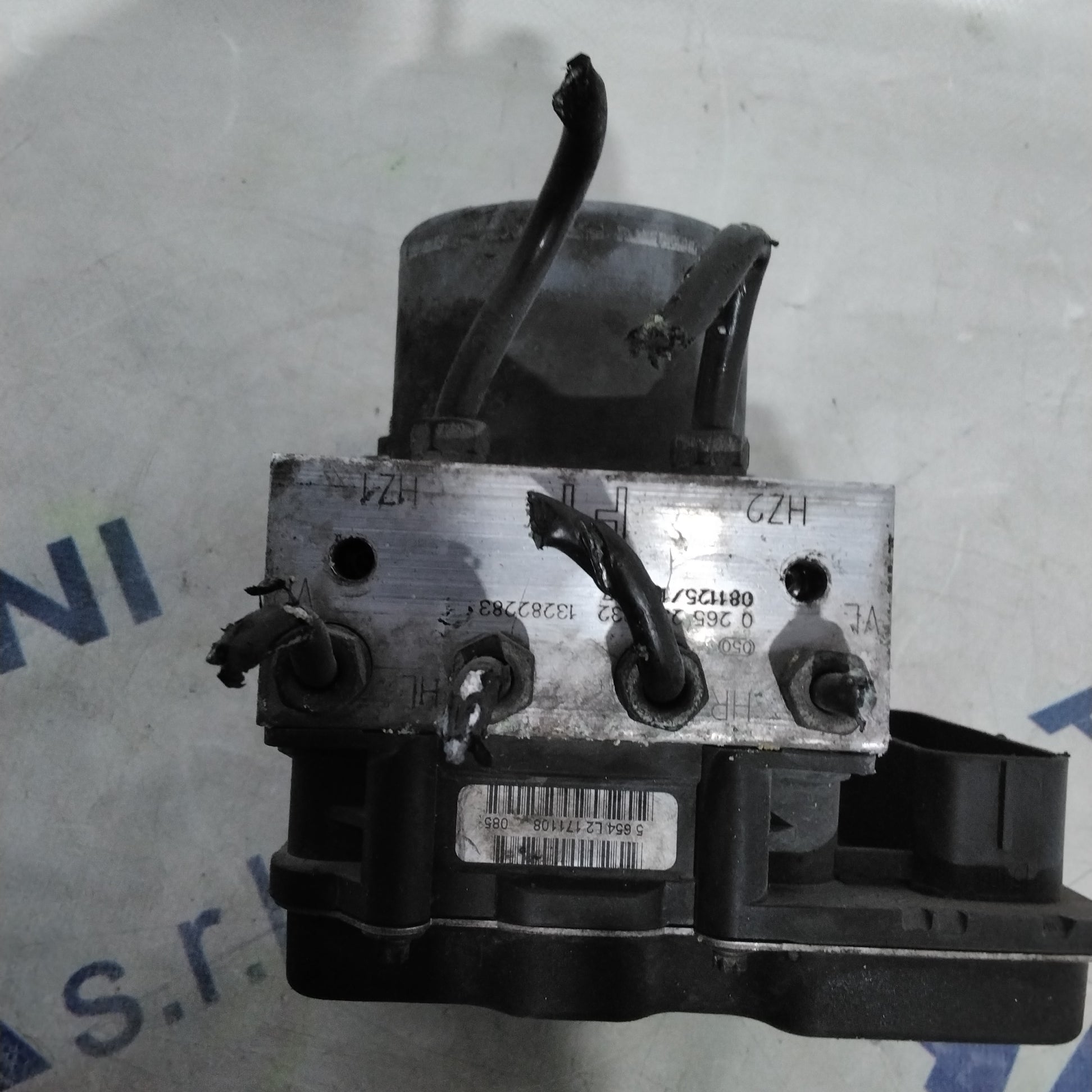 ABS Pump Control Unit Opel Corsa 1.3 Multijet year 2007 code: 0265951015 (sfA3p4)