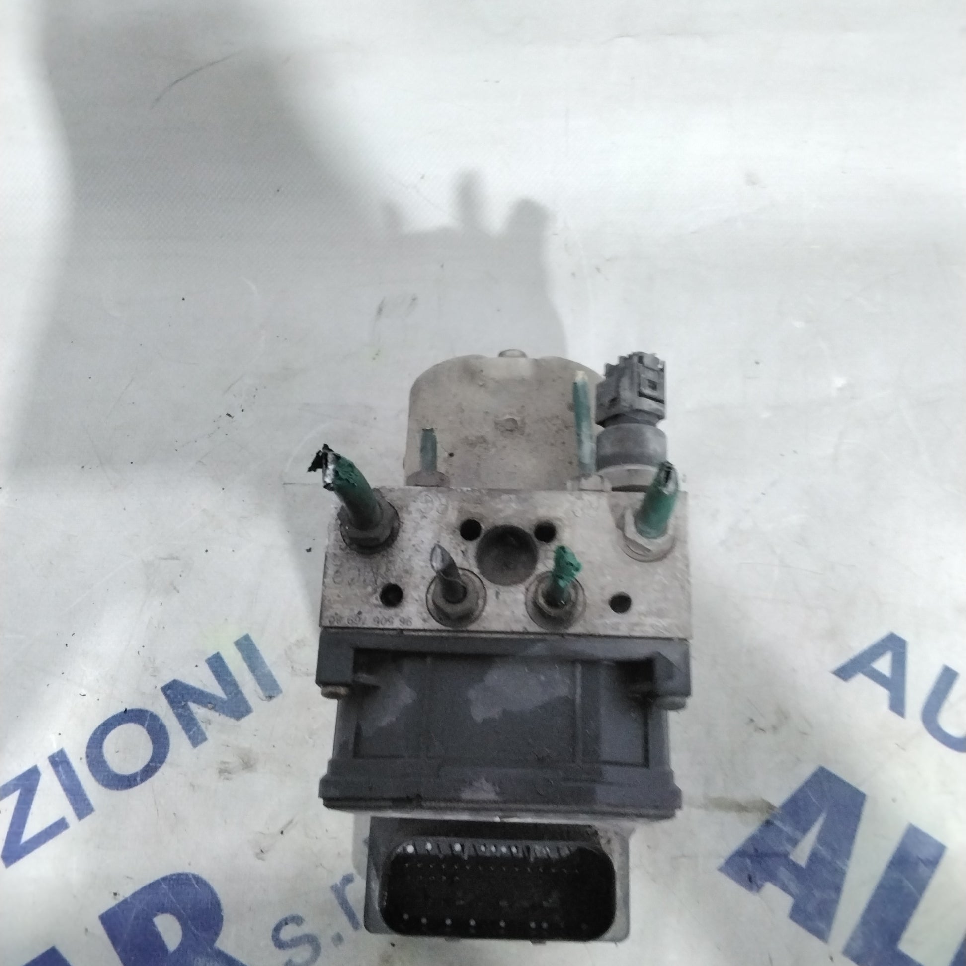 ABS Pump Control Unit Peugeot 307 2.0 HDI Year 2006 Code: 0265225188(sfA3p4)