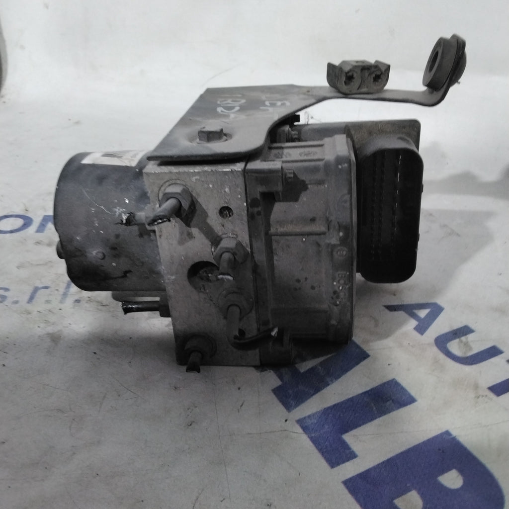 ABS Pump Control Unit Seat Ibiza 1.4 Petrol Year 2002 Part Number: 0265800003(sfA3p3)