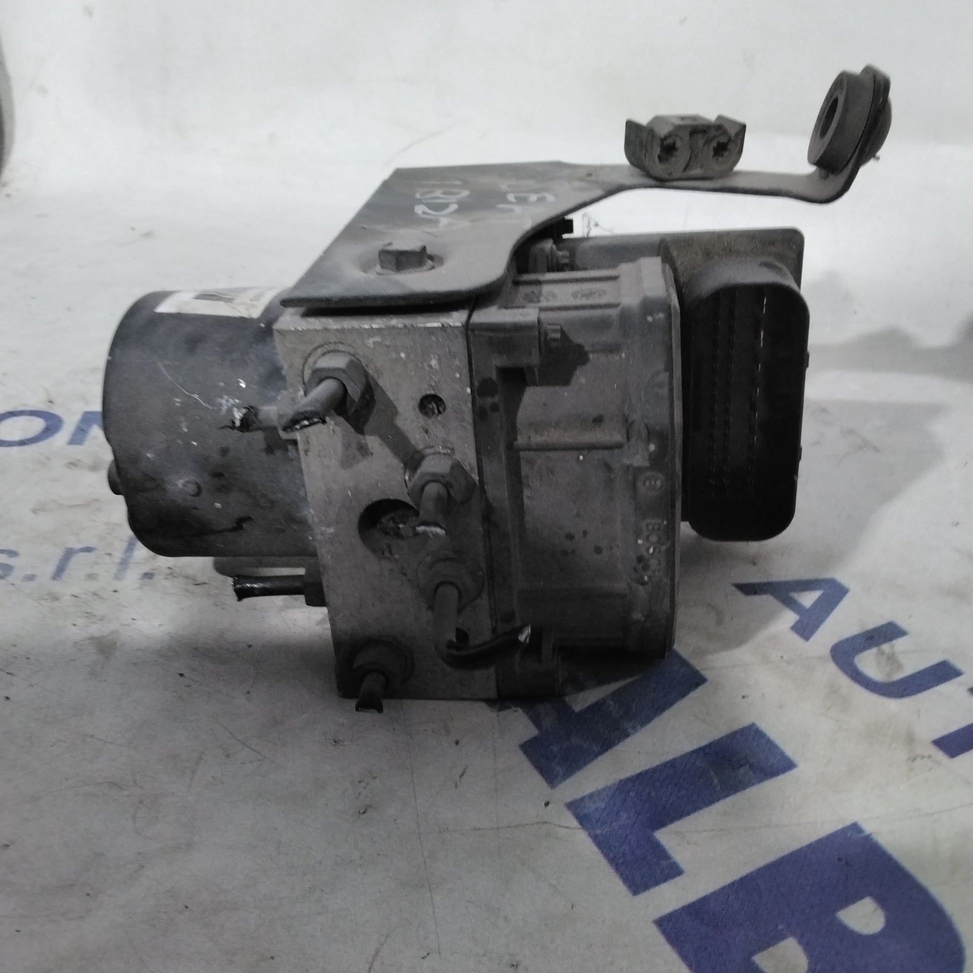 ABS Pump Control Unit Seat Ibiza 1.4 Petrol Year 2002 Part Number: 0265800003(sfA3p3)