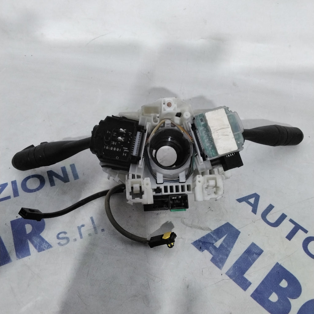 Indicator stalk switch Mitsubishi Colt year 2005 code: MR986420(sfA2)