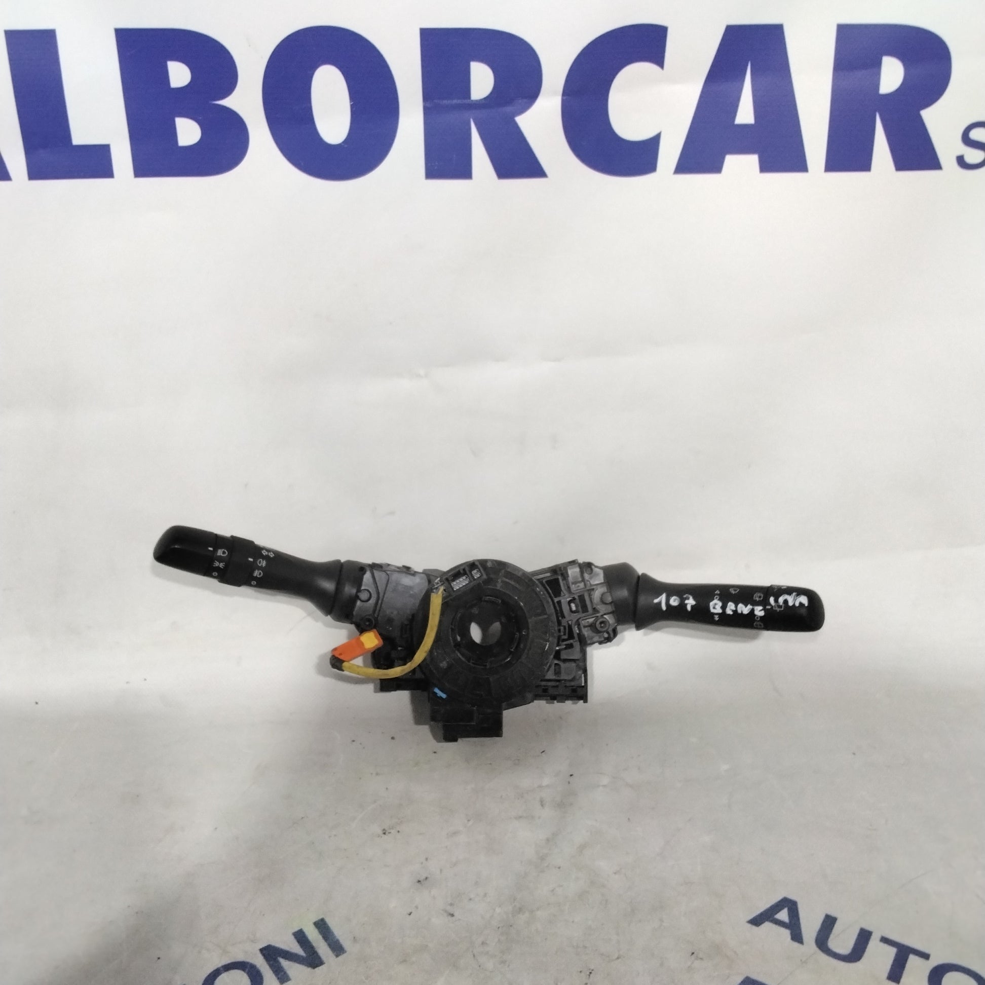 Indicator stalk Peugeot 107 petrol year 2006 code: 17F001(sfA2)