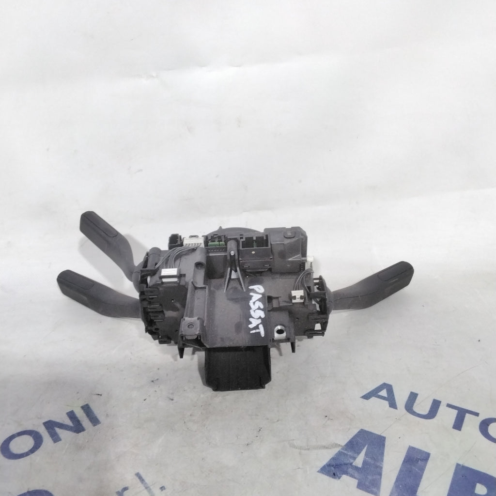 Indicator stalk Volkswagen Passat year 2003 code: 5K0953569T(sfA2)