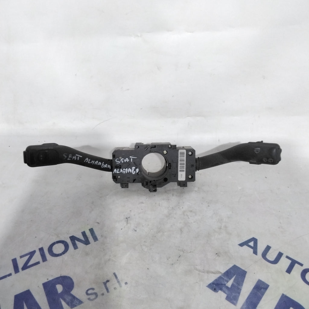 Indicator stalk seat ibiza /alhambra 2.0 tdi year 2002 code:01202032(sfA2)