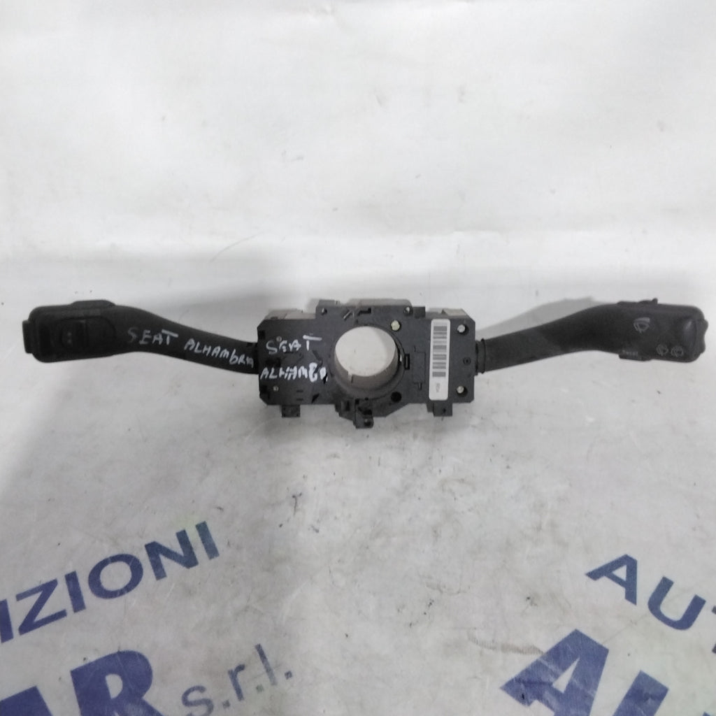 Indicator stalk seat ibiza /alhambra 2.0 tdi year 2002 code:01202032(sfA2)