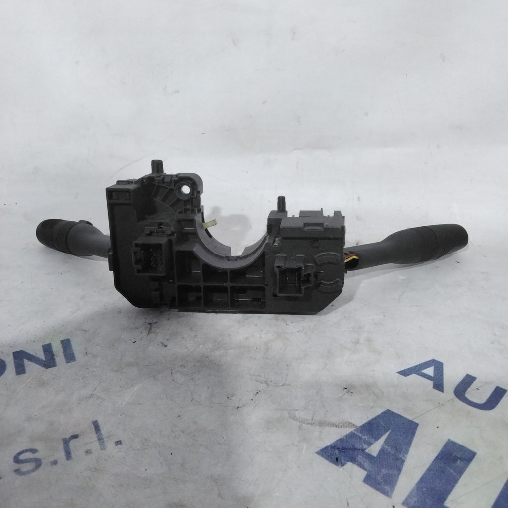 Turn signal switch Jeep Cherokee year 2004 (sfA2)