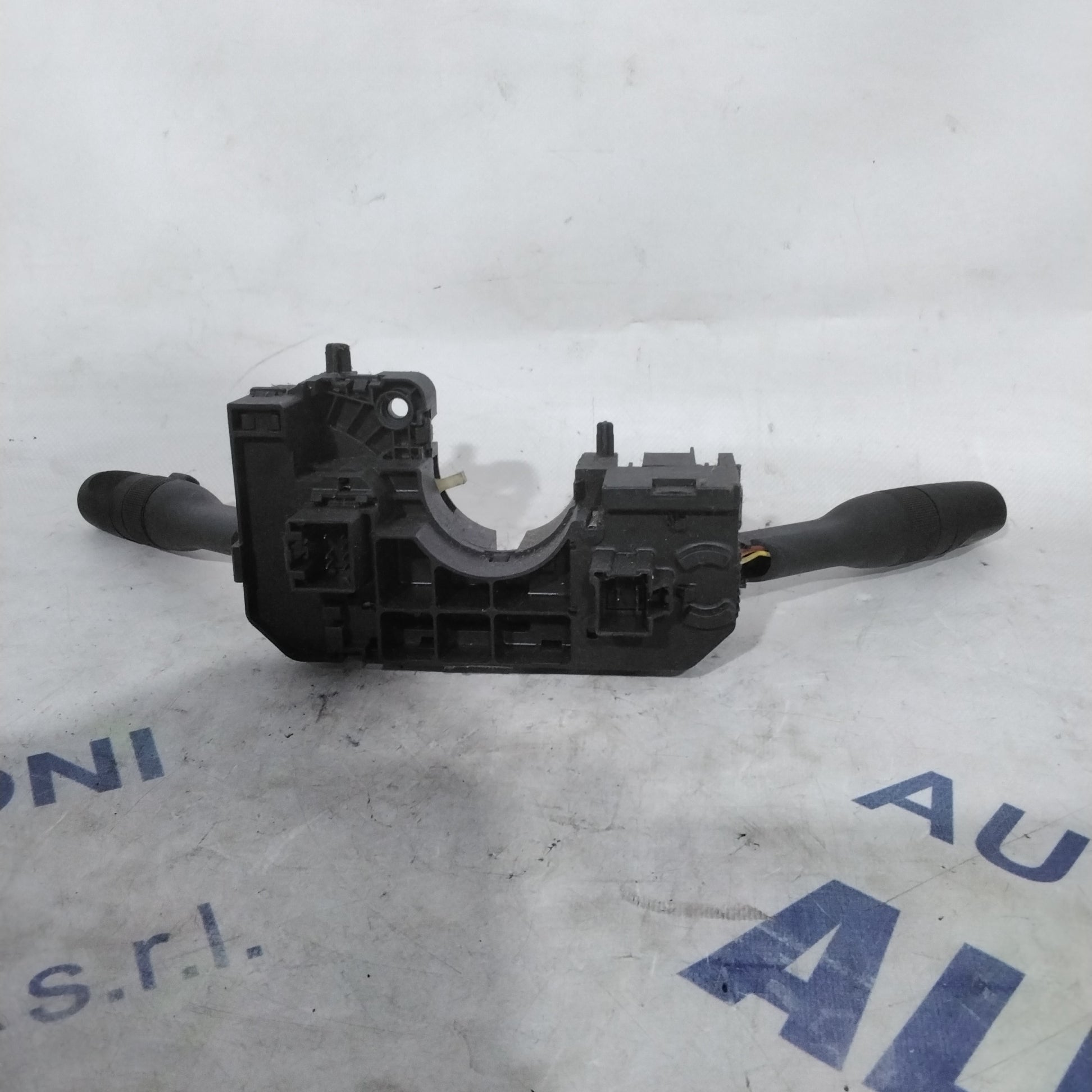 Turn signal switch Jeep Cherokee year 2004 (sfA2)