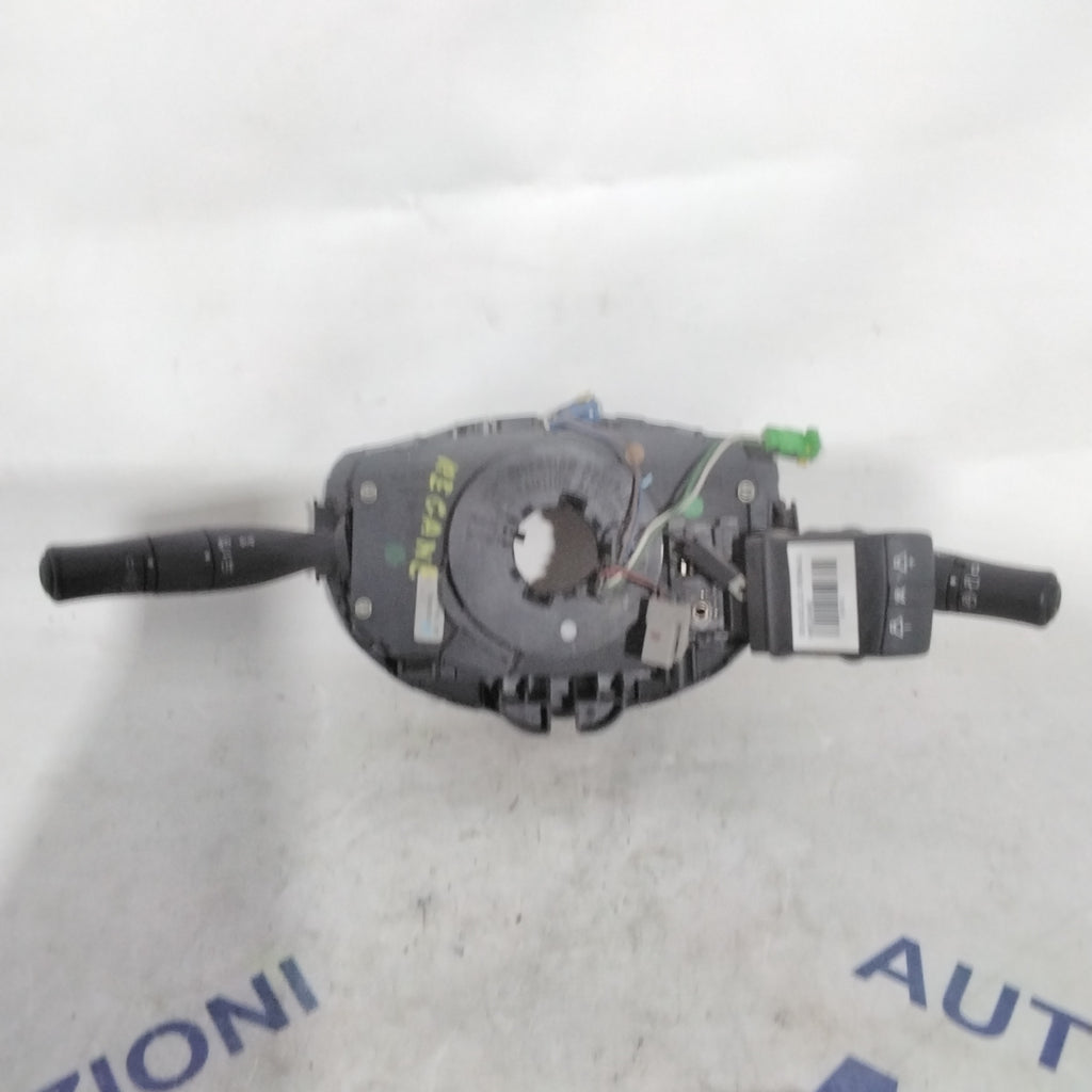 Indicator stalk Renault Megane year 2002/2006 code: 8200155865(sfA2)