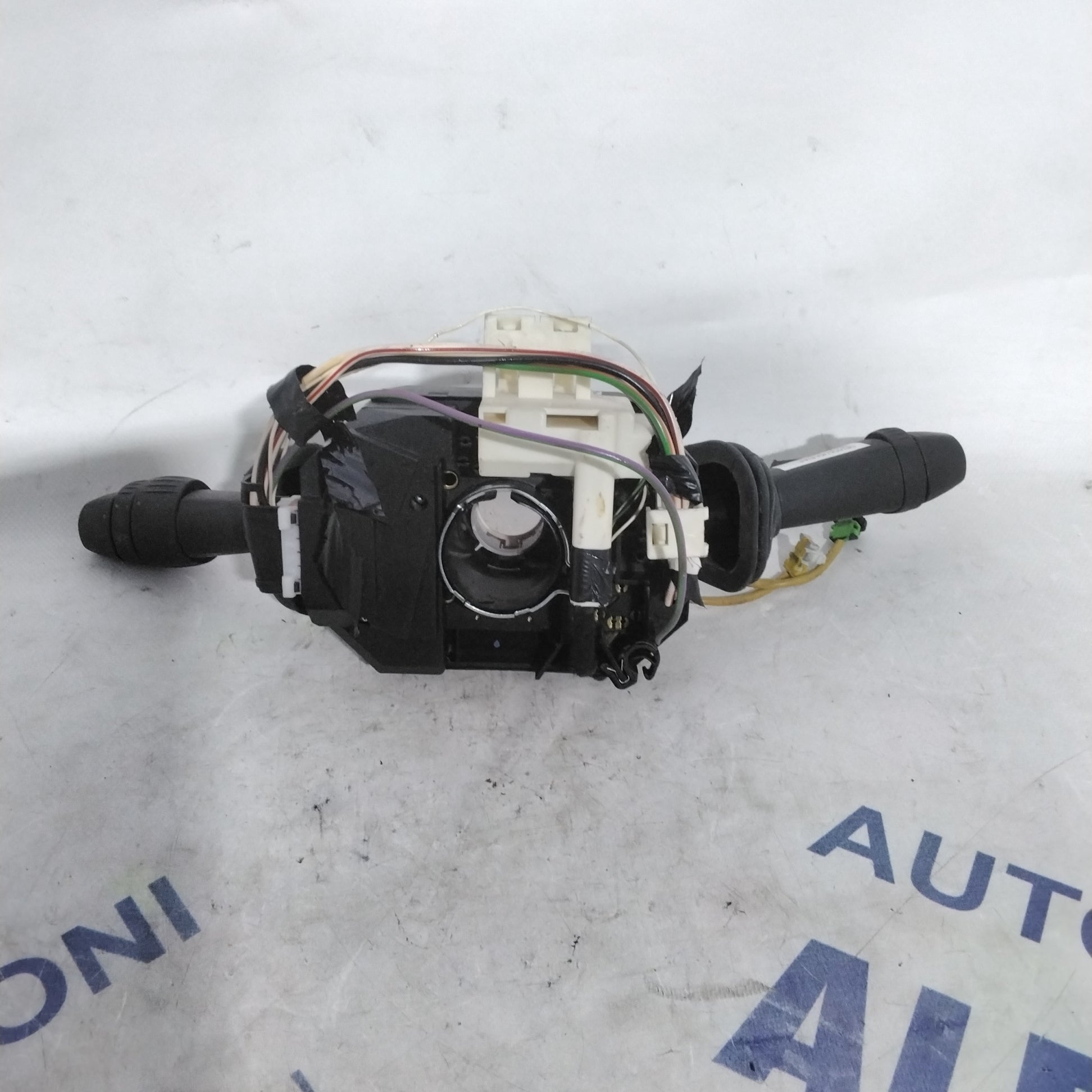 Indicator stalk Fiat Bravo year 2009 code:07354870920(sfA2)