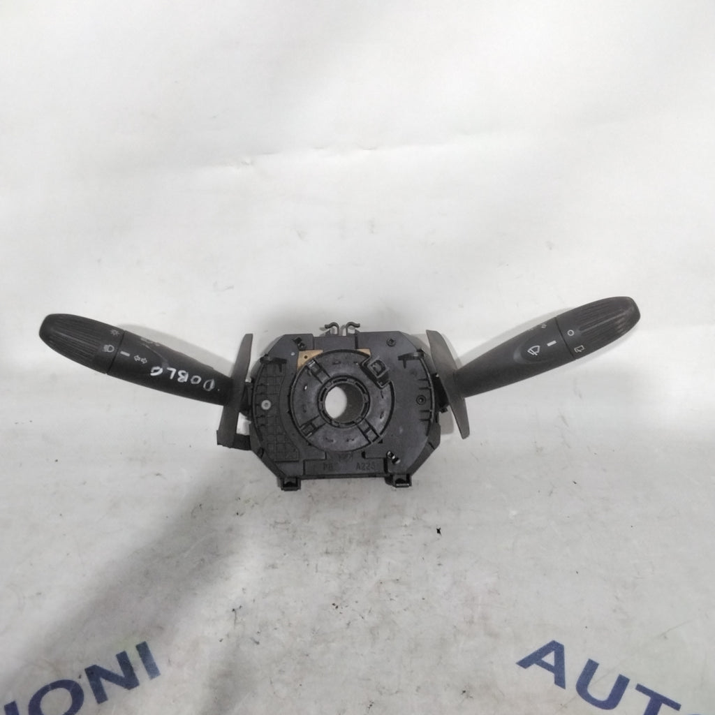 Turn signal switch Fiat Doblo year 2006 code: A223(sfA2)
