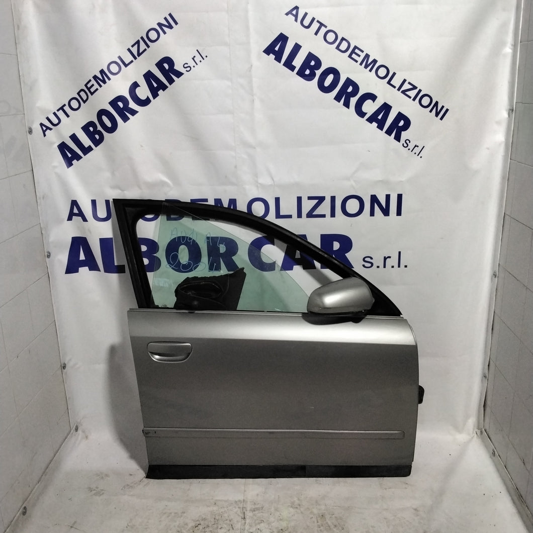 Sportello/ porta Audi a4  anteriore destro anno 2004-2006 (sf1e1) colore( grigio, nero)