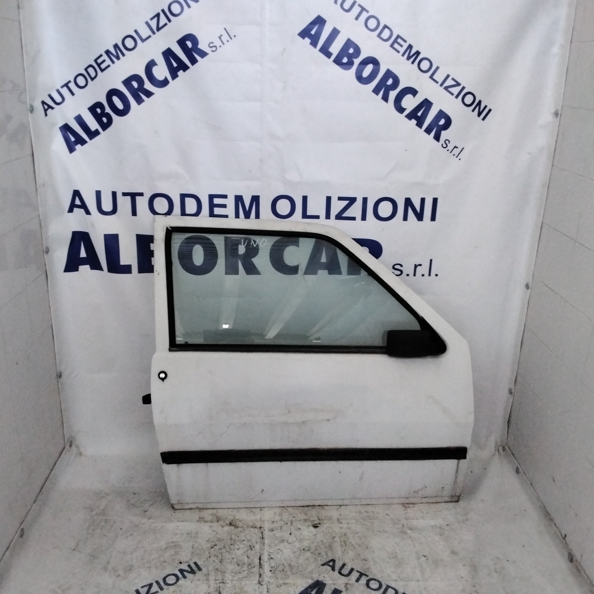 Fiat Uno 3-door front right door 1983-1992 (sf1e1)