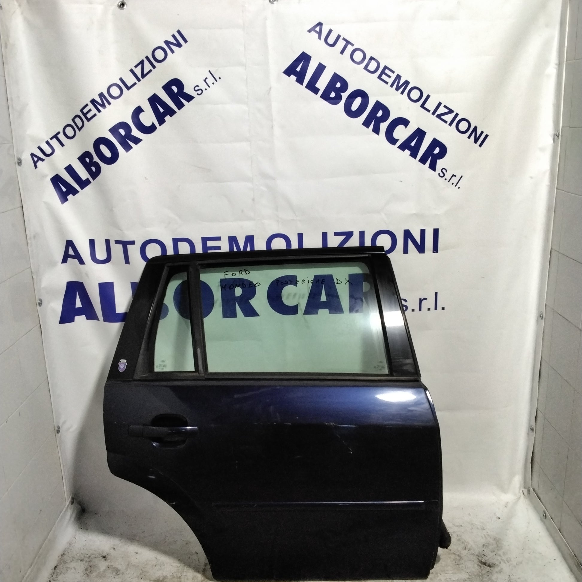 Right rear door Ford Mondeo year 1993 - 2000
