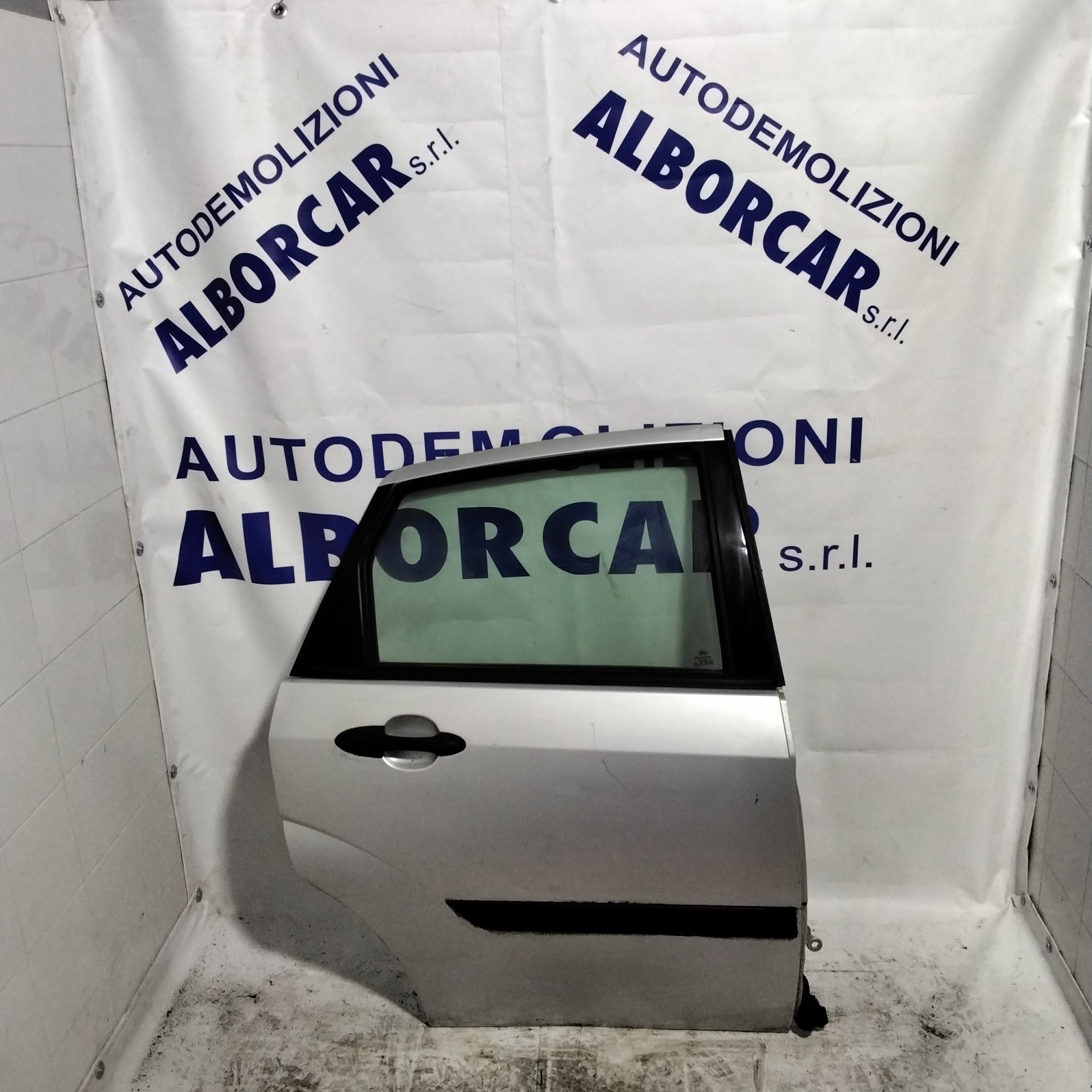 Right rear door Ford Fiesta year 2002-2007 (sf1e1)