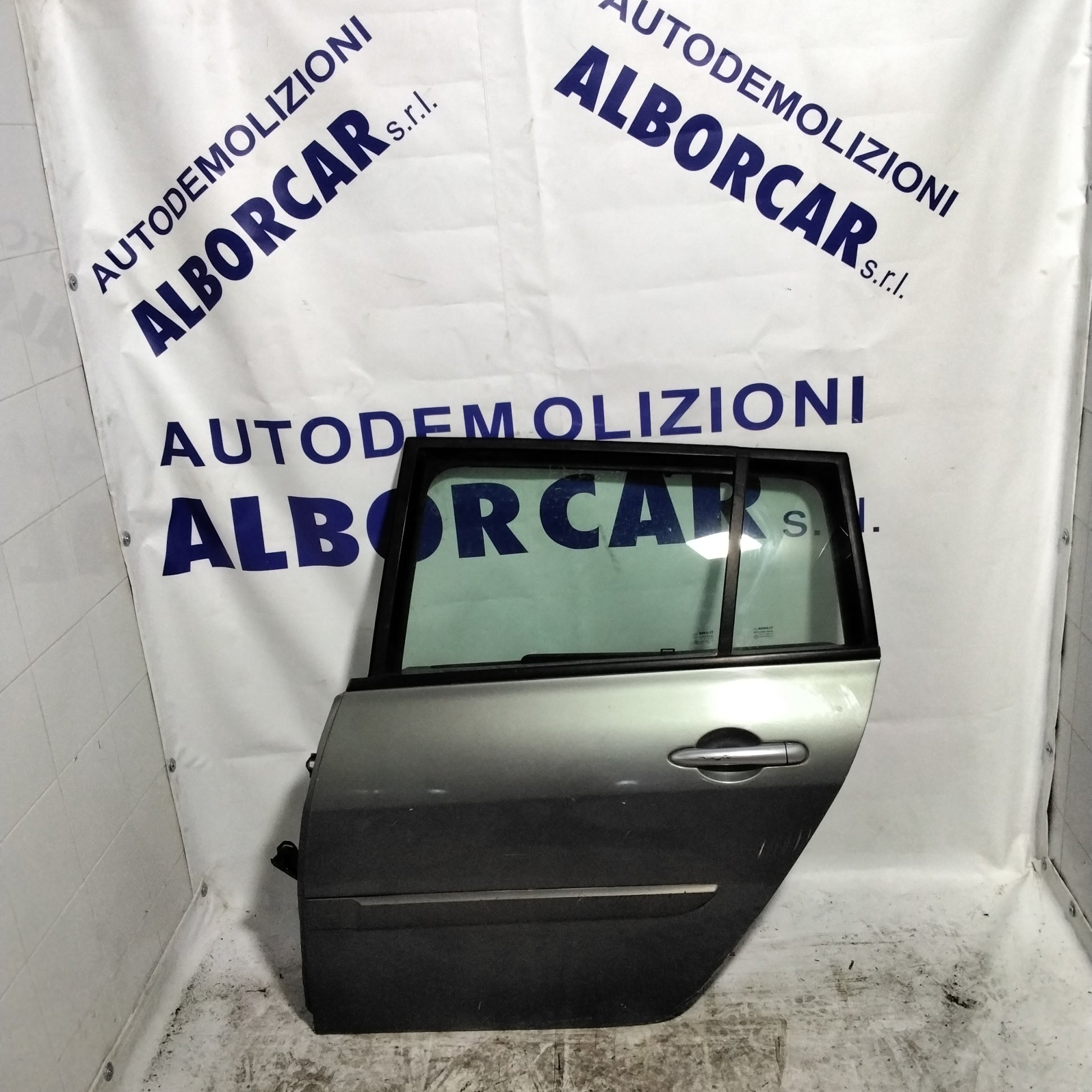 Renault Megane 2009 rear left door