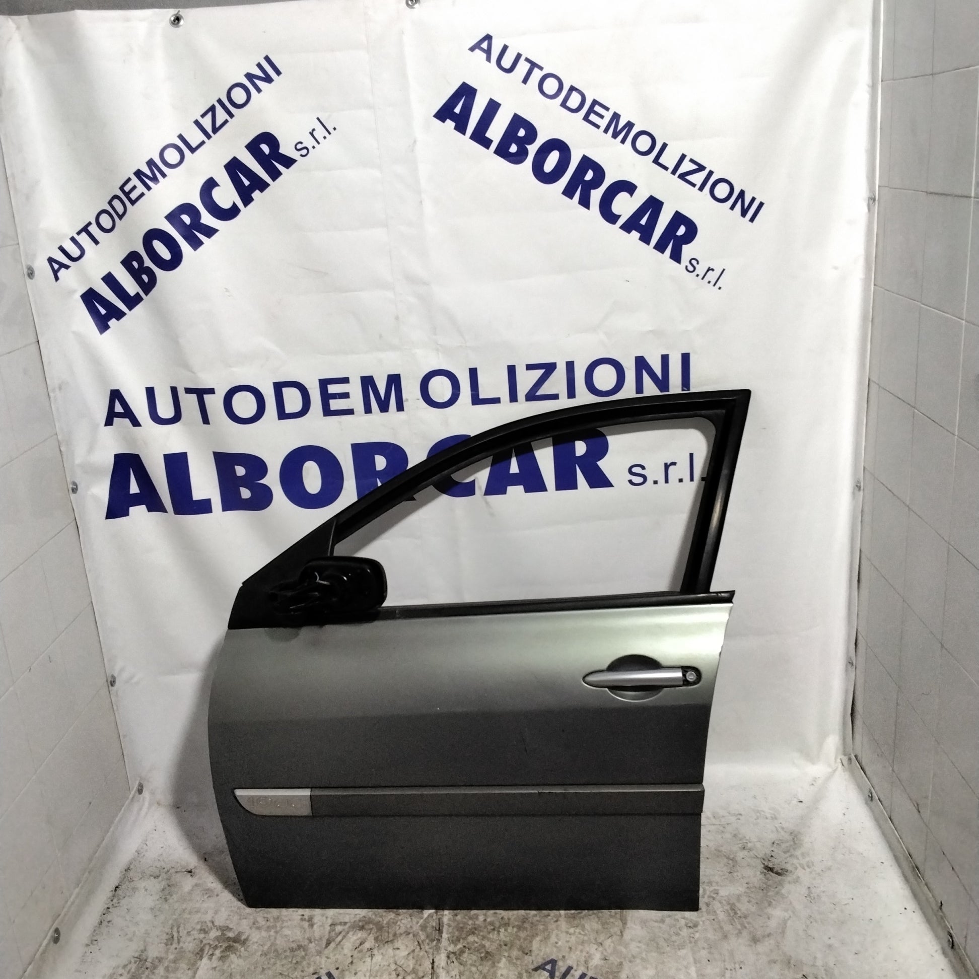 Sportello/ porta renault megane anno (2004) anteriore sinistro (sf1e1)