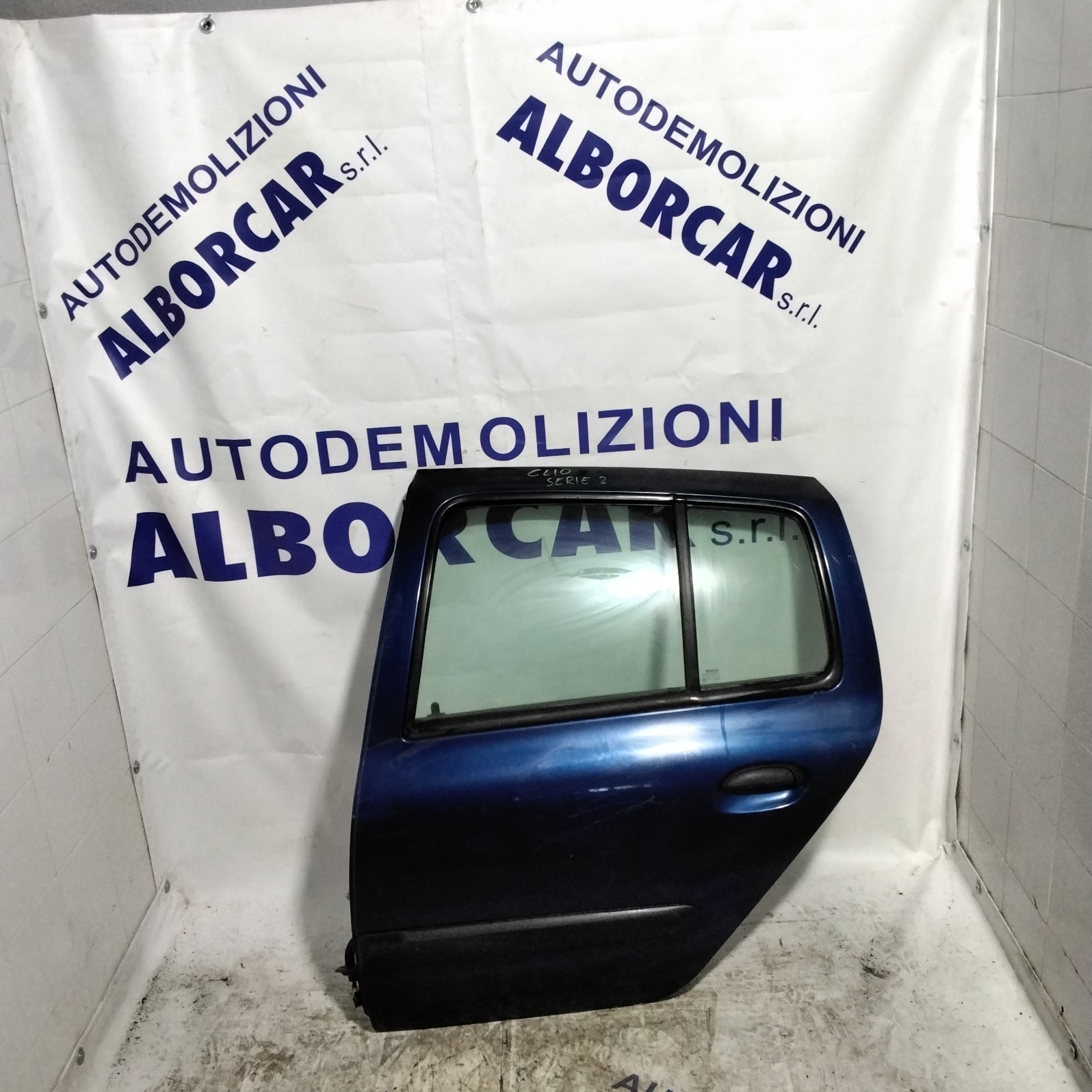 Renault Clio second series (1998-2010) rear left door (sf1e1)