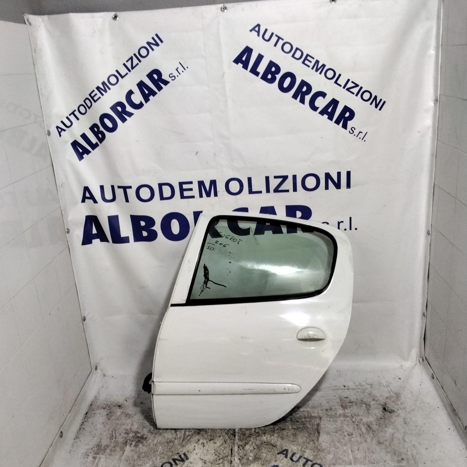 Door / tailgate Peugeot 206 year (2009) rear left (sf1e1)