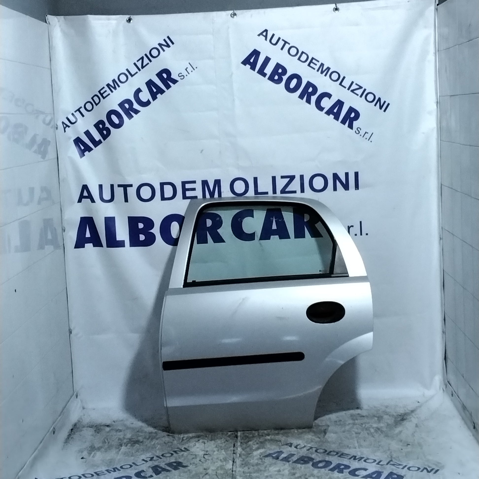 Rear left door / tailgate Opel Corsa year (2001) (sf1e1)