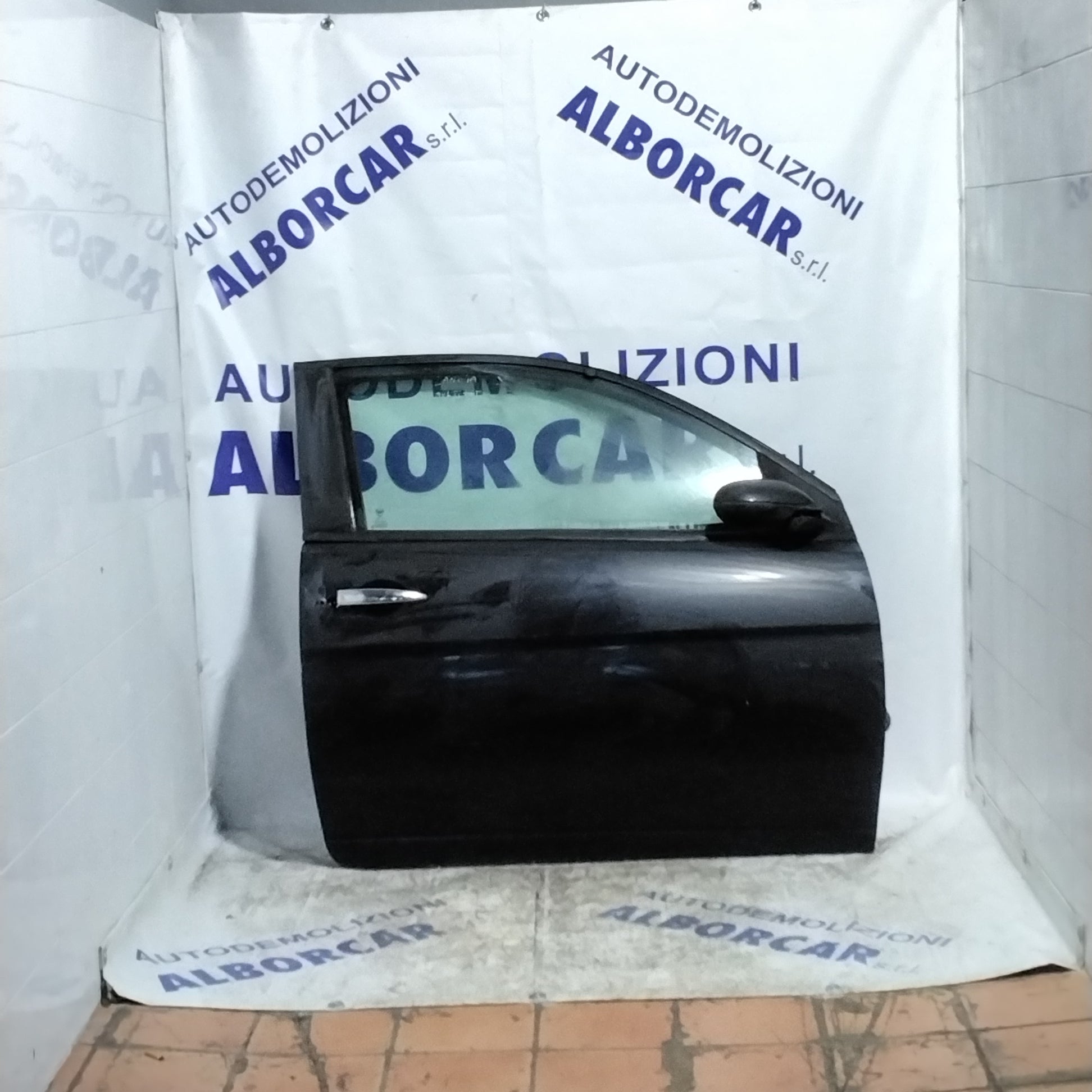 Lancia Y Multijet 2004 front right door