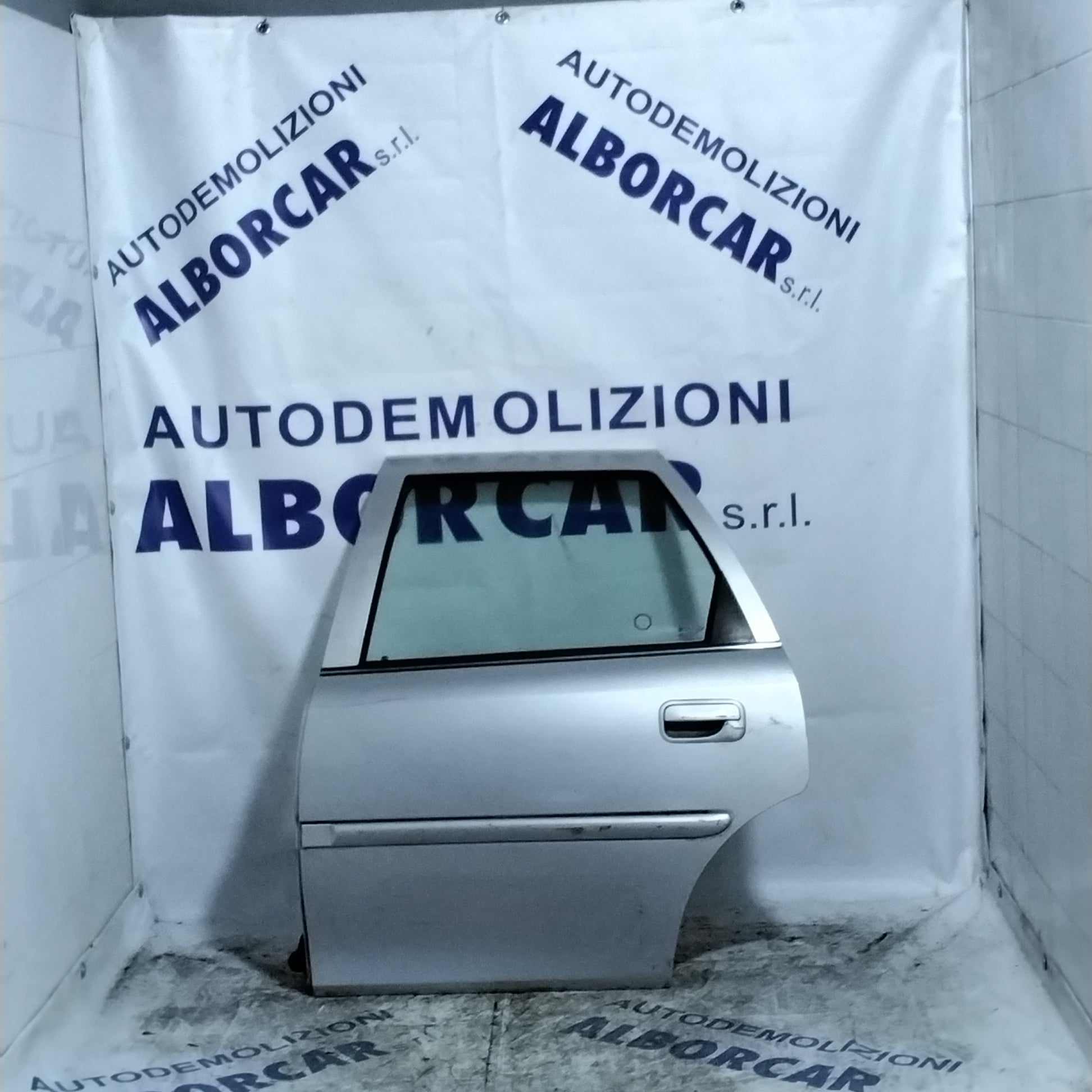 Opel Vectra 2002 rear left door (sf1e1)