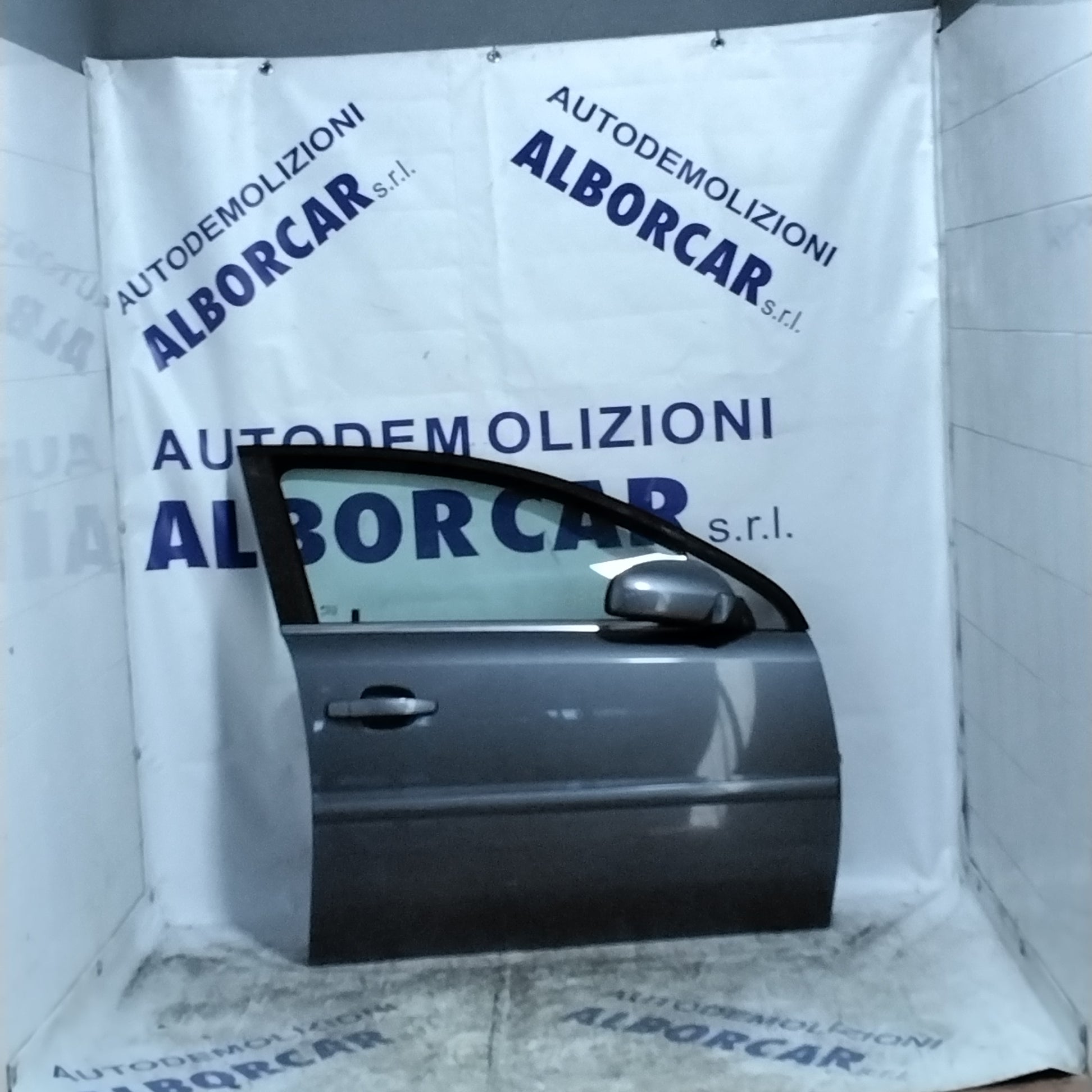Door / door Opel Vectra year 2002 front right (sf1e1)