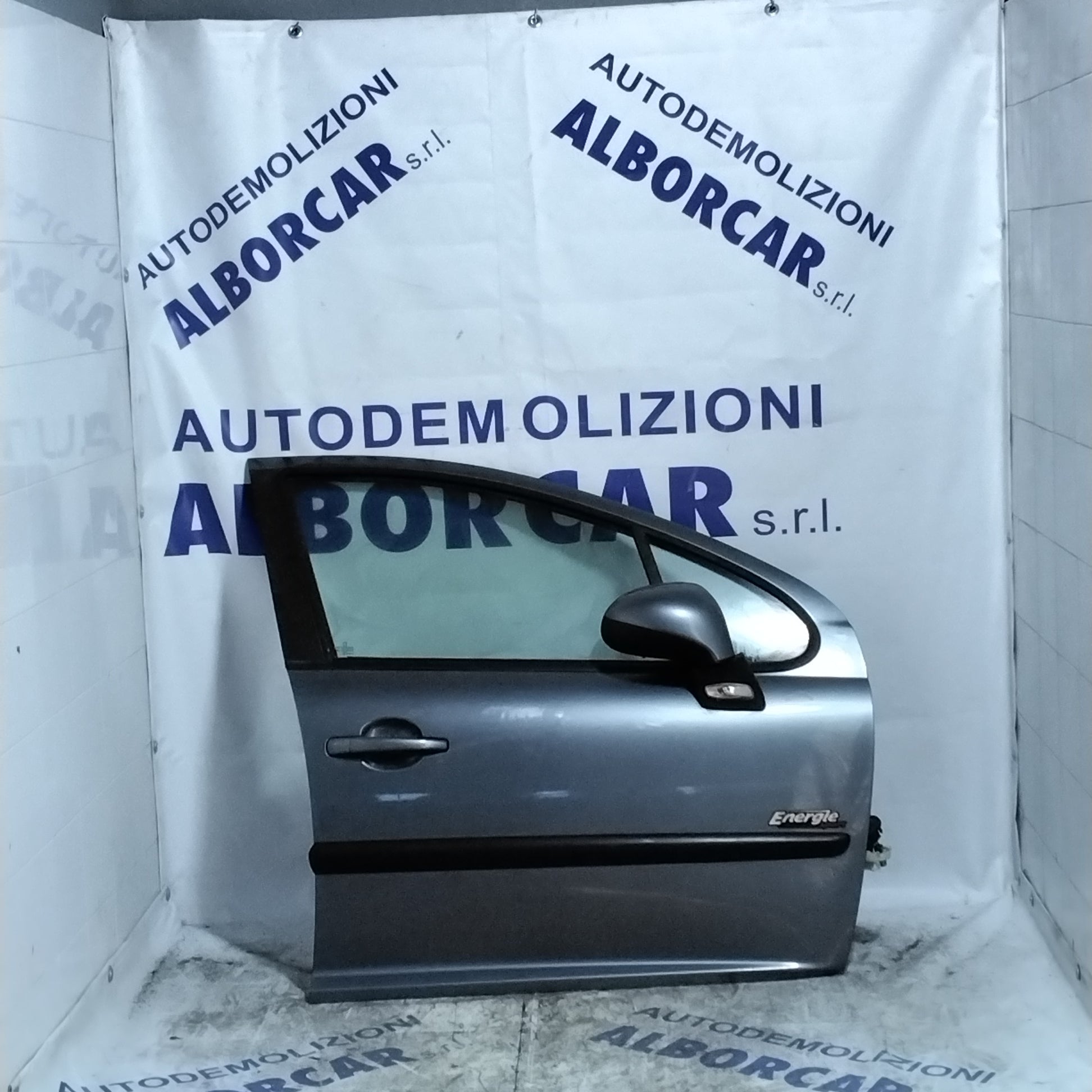 Peugeot 207 front right door, year 2007