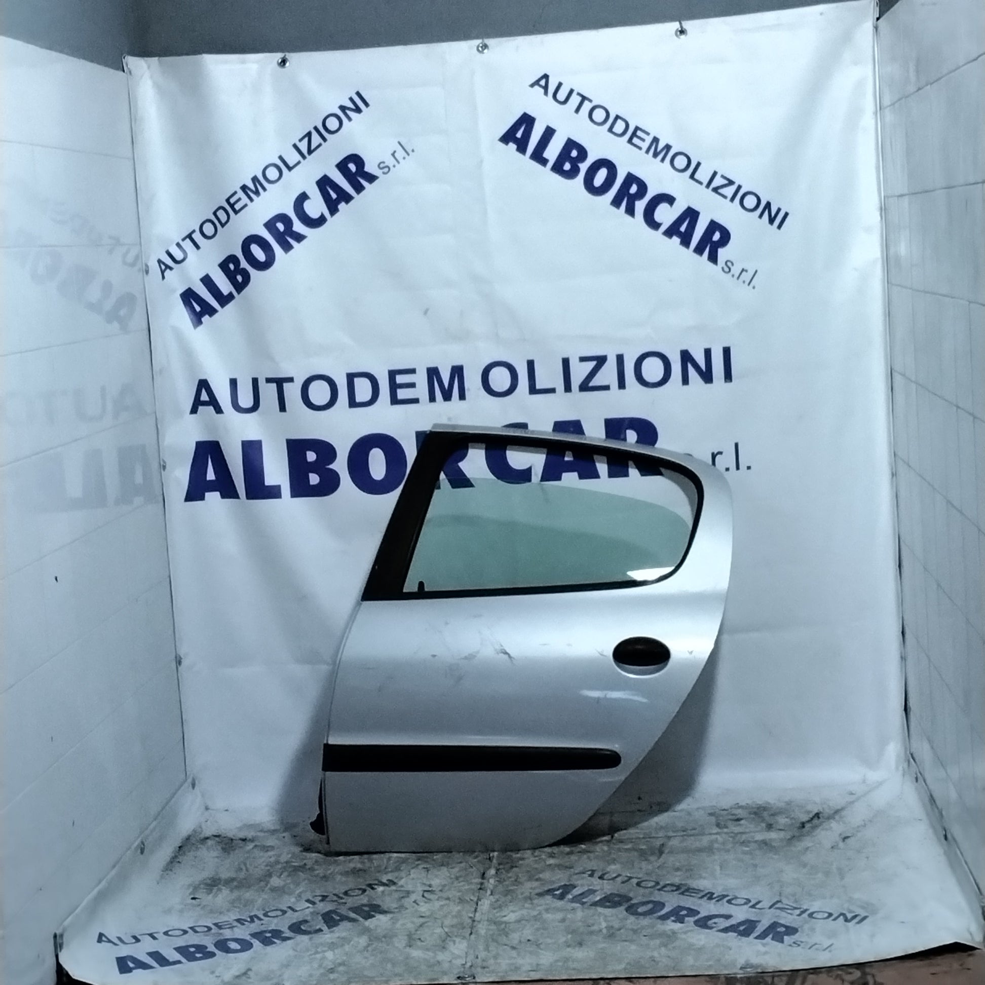Rear left door Peugeot 206 year 2003 (sf1e1)