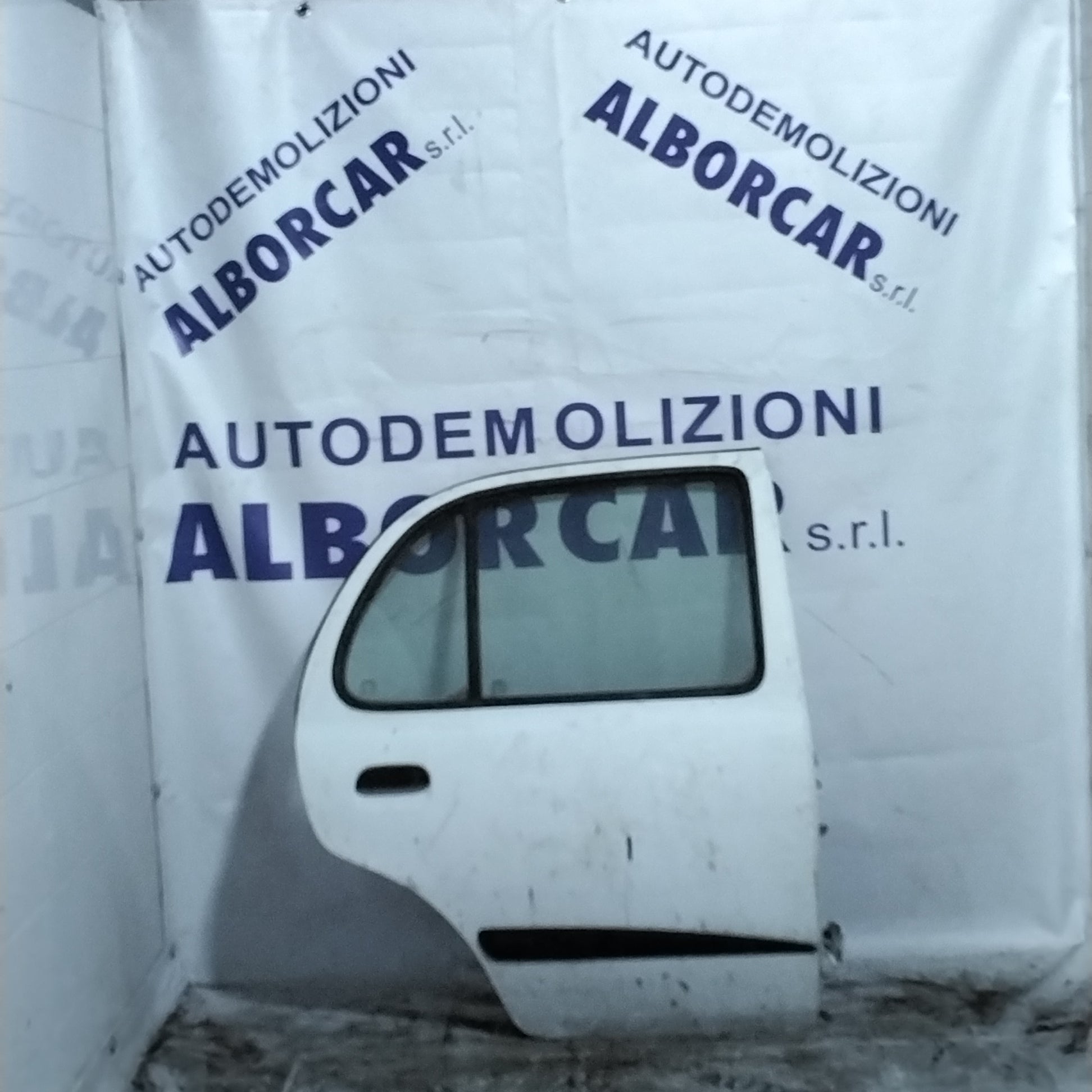 Nissan Micra 2003-2004 rear right door