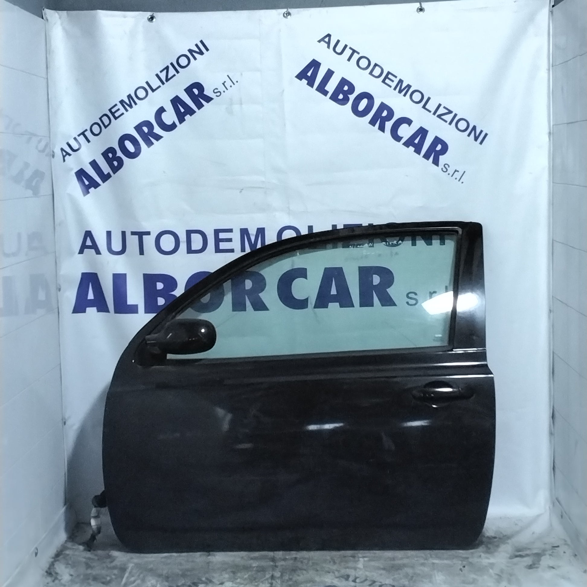 Nissan Micra 3-door front left door 2005 (sf1e1)