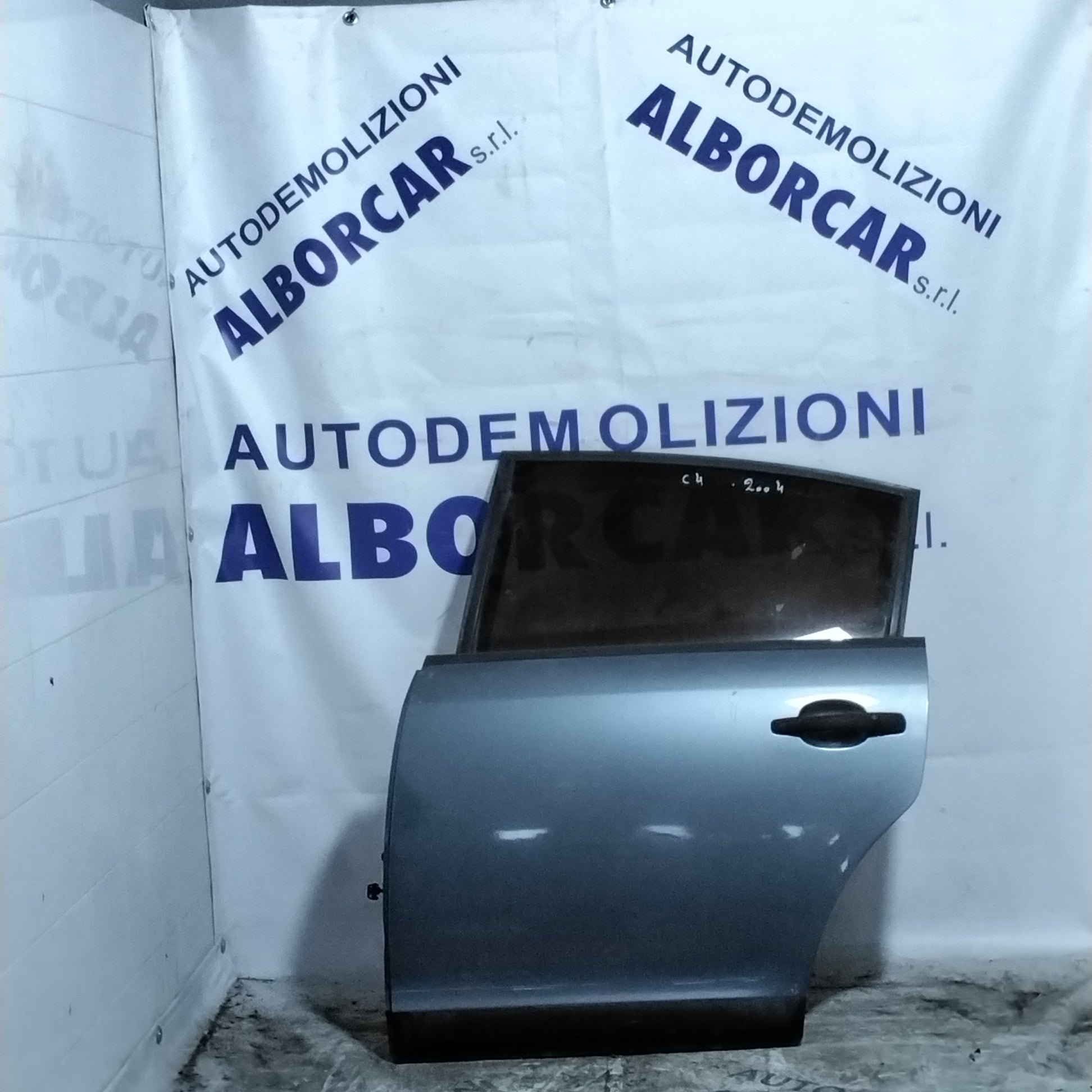 Citroen C4 rear left door (sf1e1) year 2004
