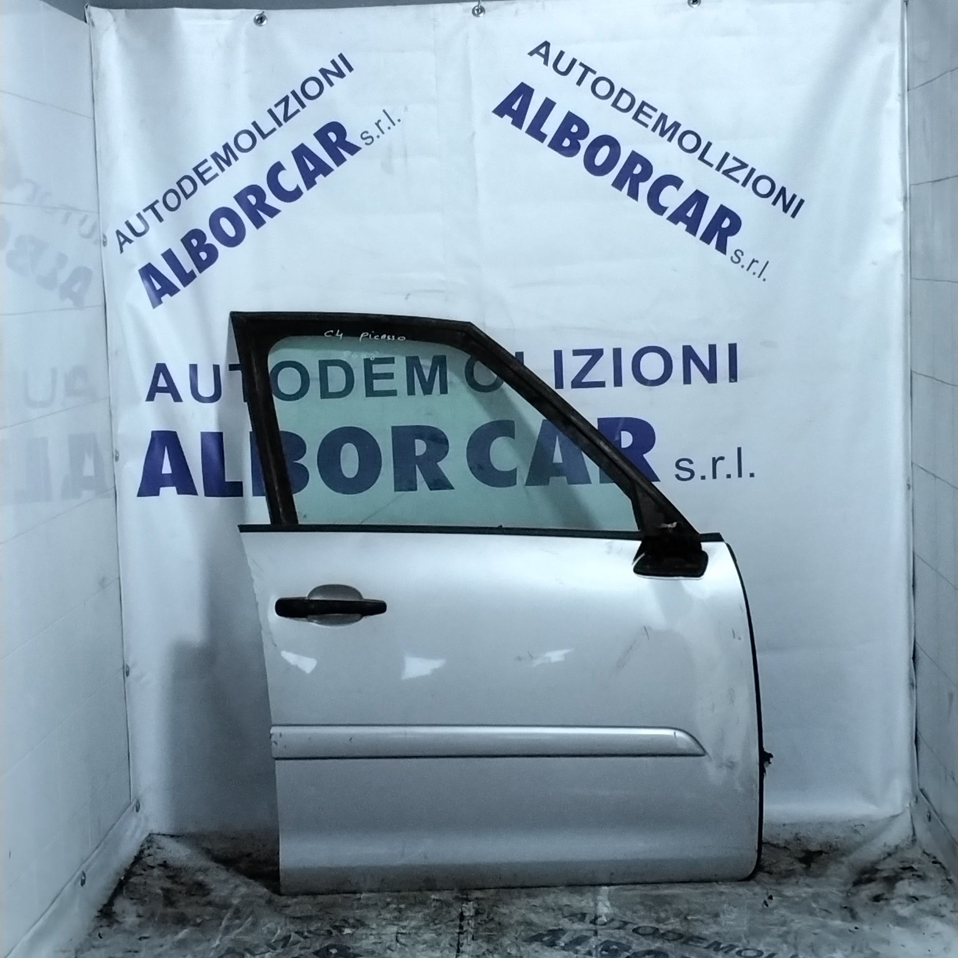 Citroen C4 Picasso front right door year 2008 (sf1e1)