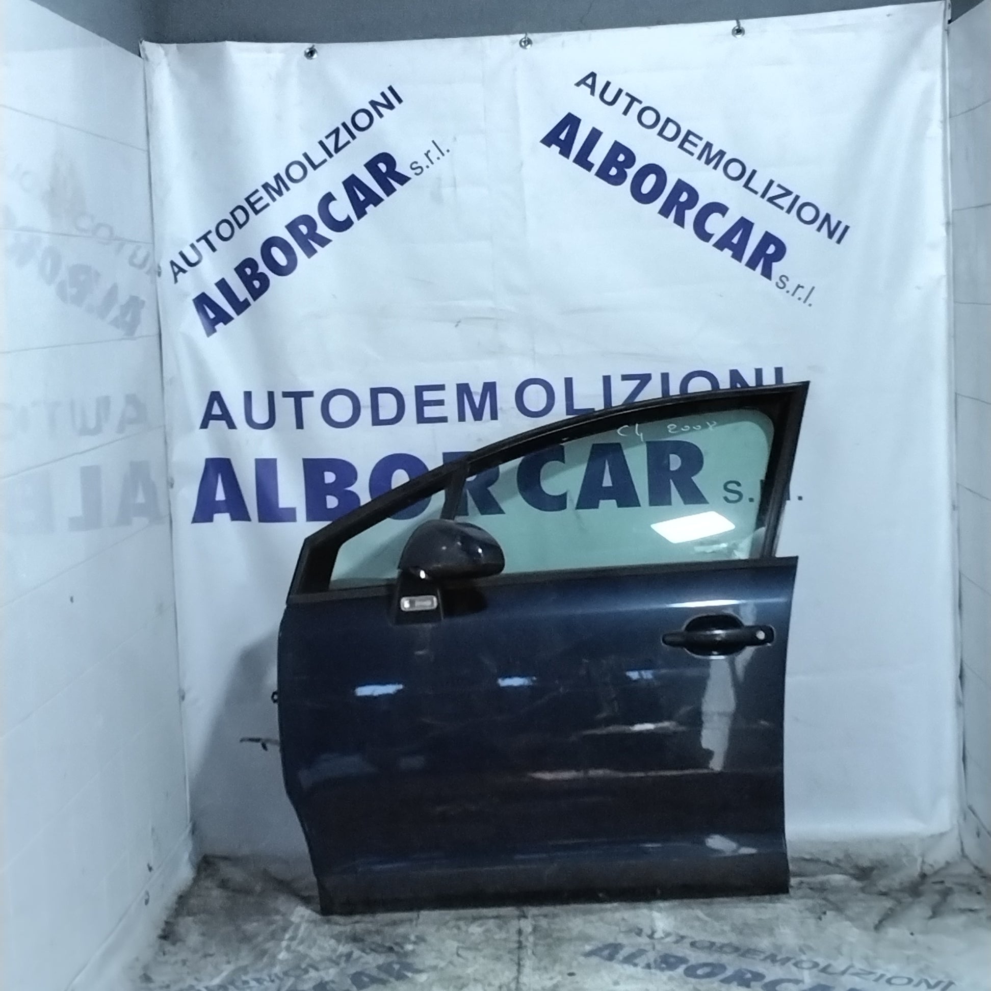 Citroen C4 2008 front left door (sf1e1)