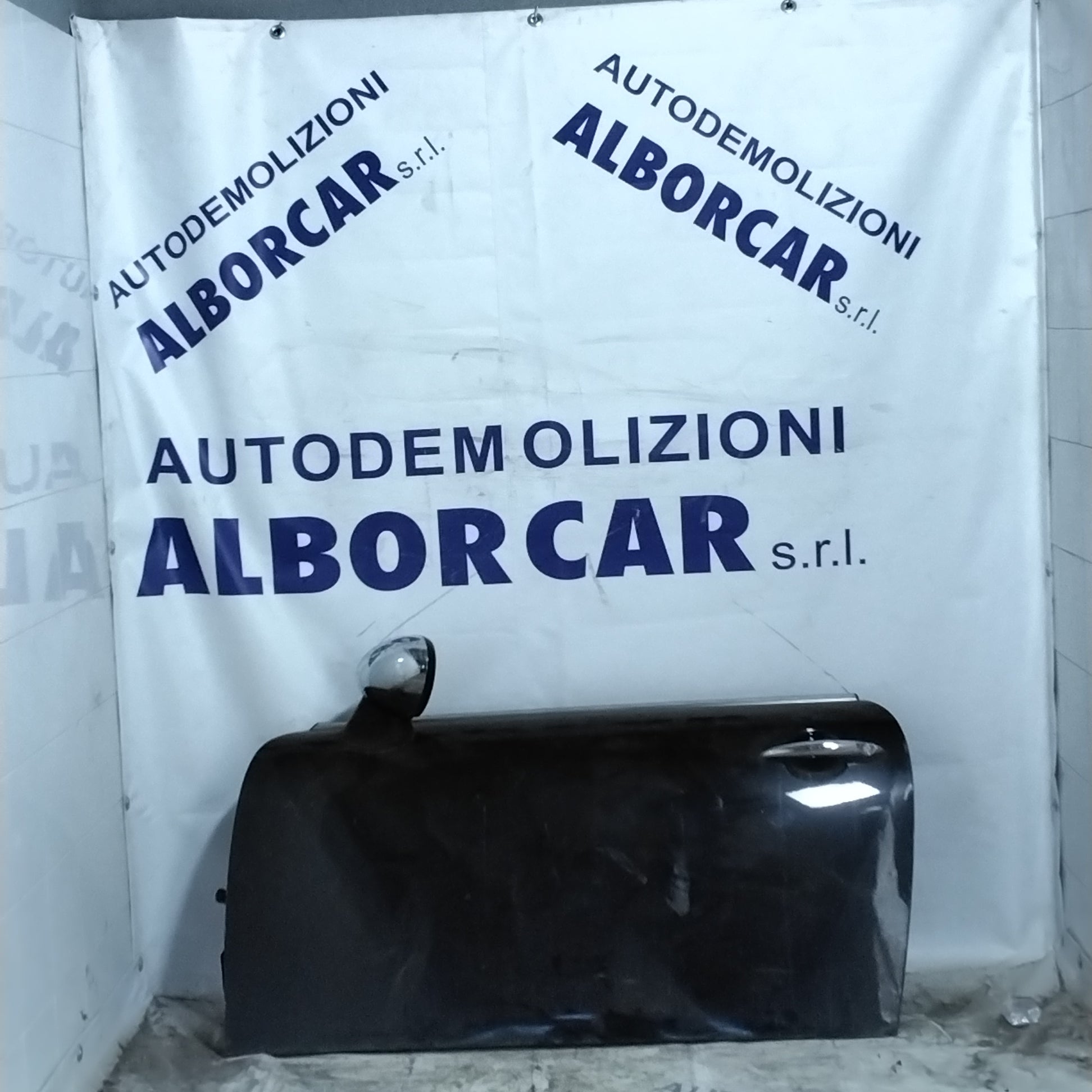 Mini Cooper convertible 2004 front left door (sf1e1)