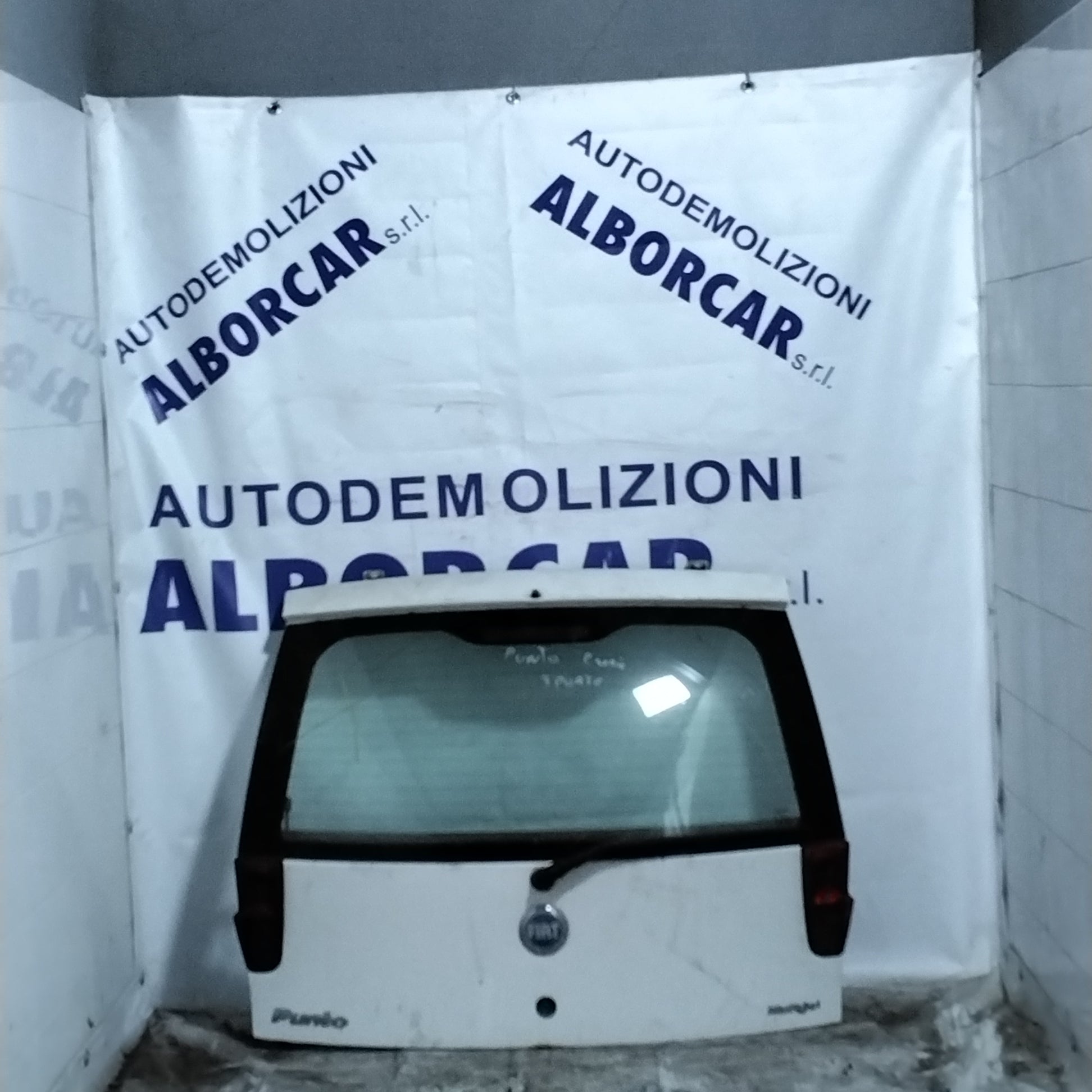 Tailgate Punto 2nd series 3-door