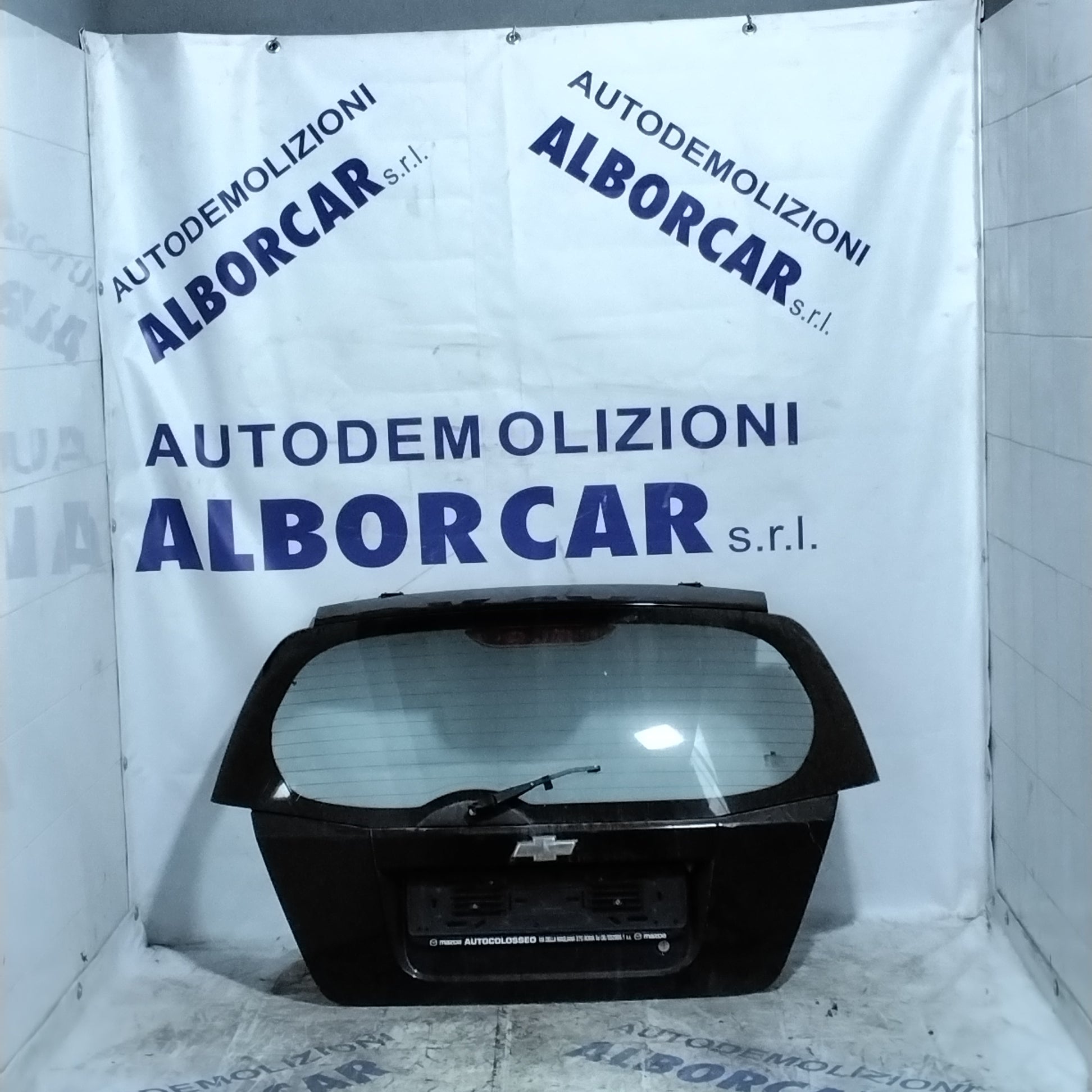 Chevrolet Aveo tailgate year 2009