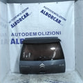 Citroen C4 tailgate