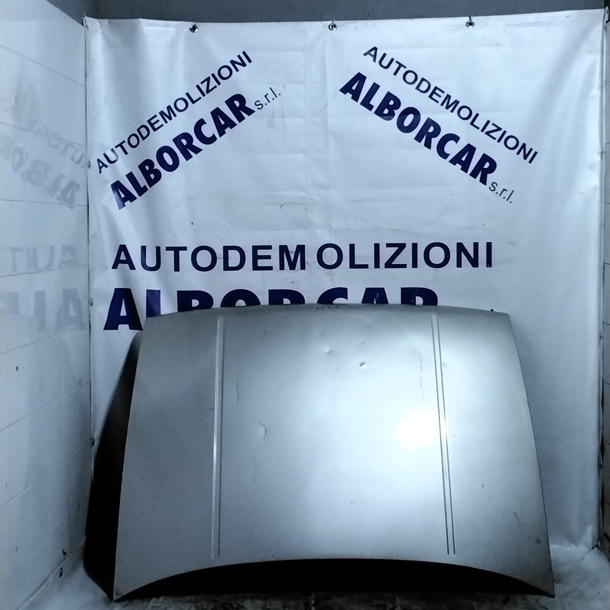 Alfa Romeo 33 front bonnet