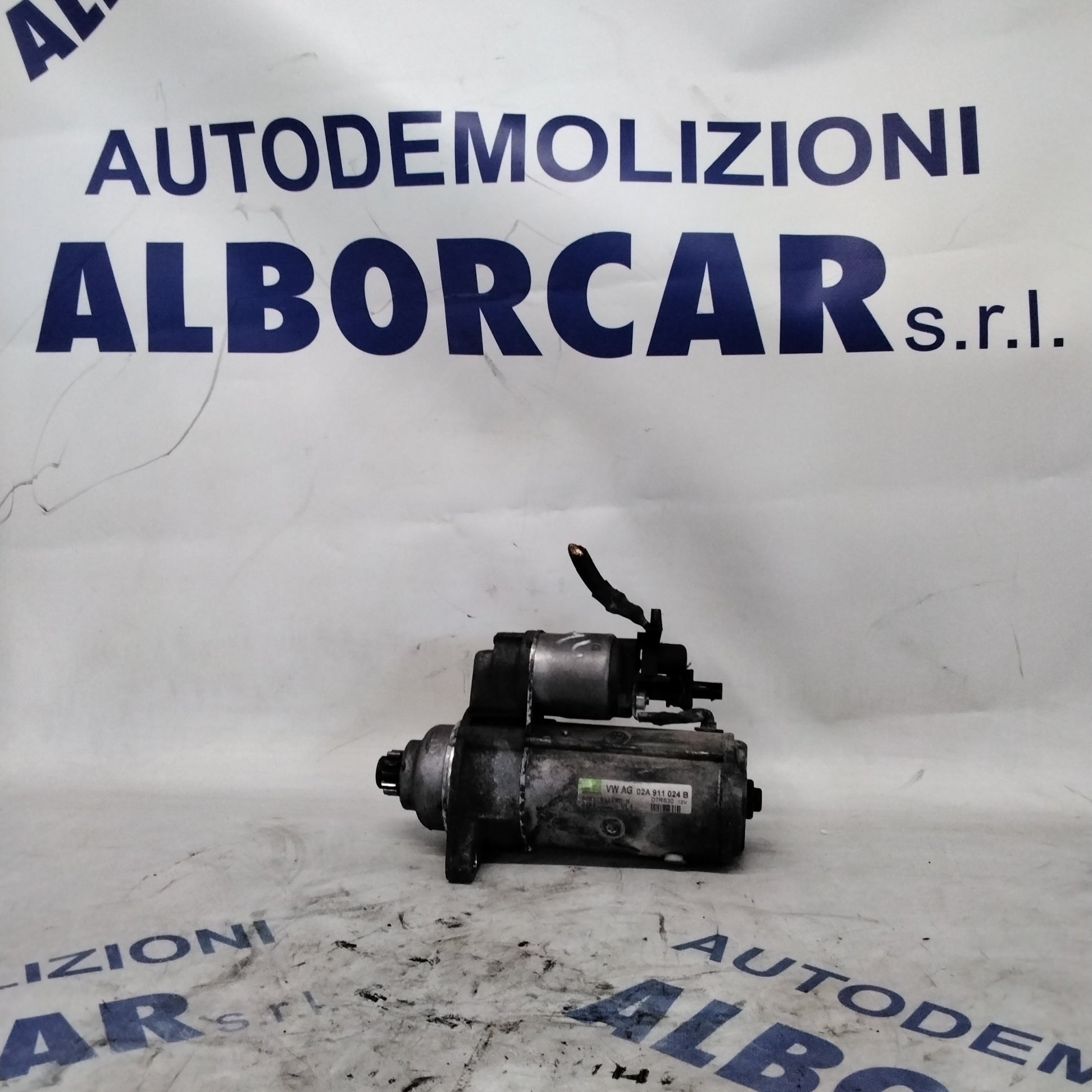Starter motor Volkswagen Golf 4 TDI year 1998-2004 part number 02A 911 024 B