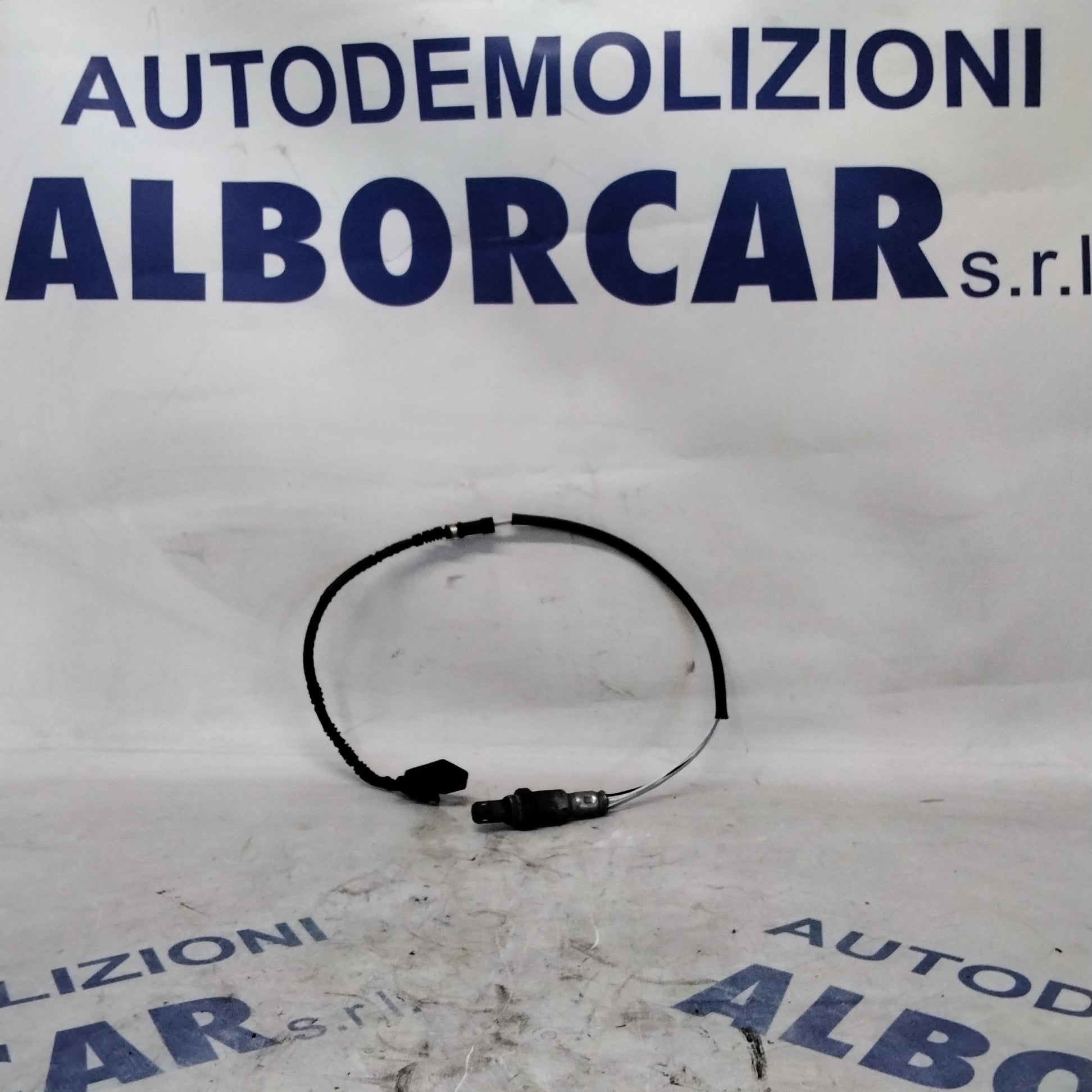 Volkswagen UP lamp probe year 2010