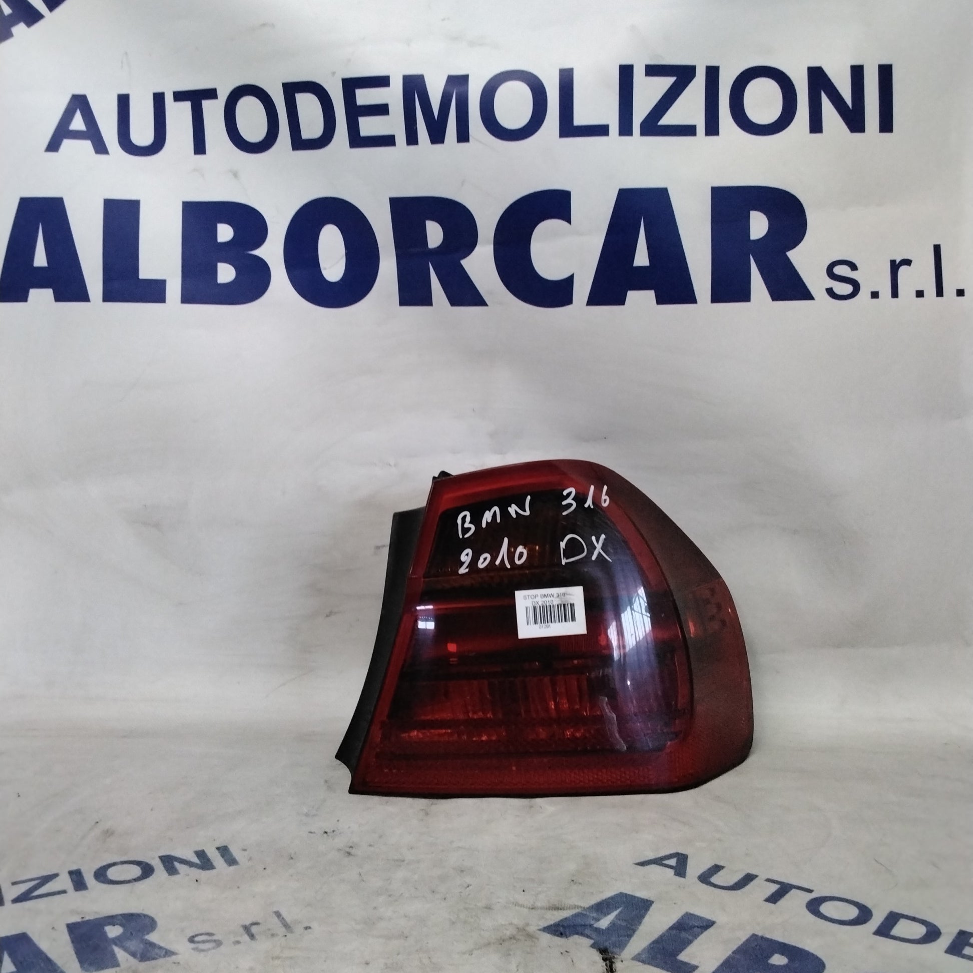 Right rear stop light BMW 316 year 2010 (sf10p1)