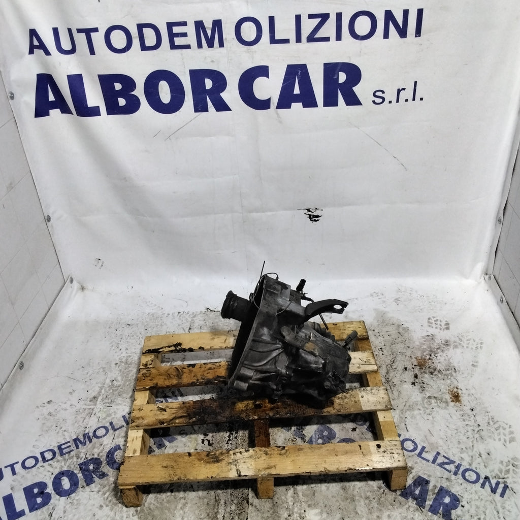 Nissan Micra 1.3 petrol 5-speed gearbox year 1999 code bp7601560m3