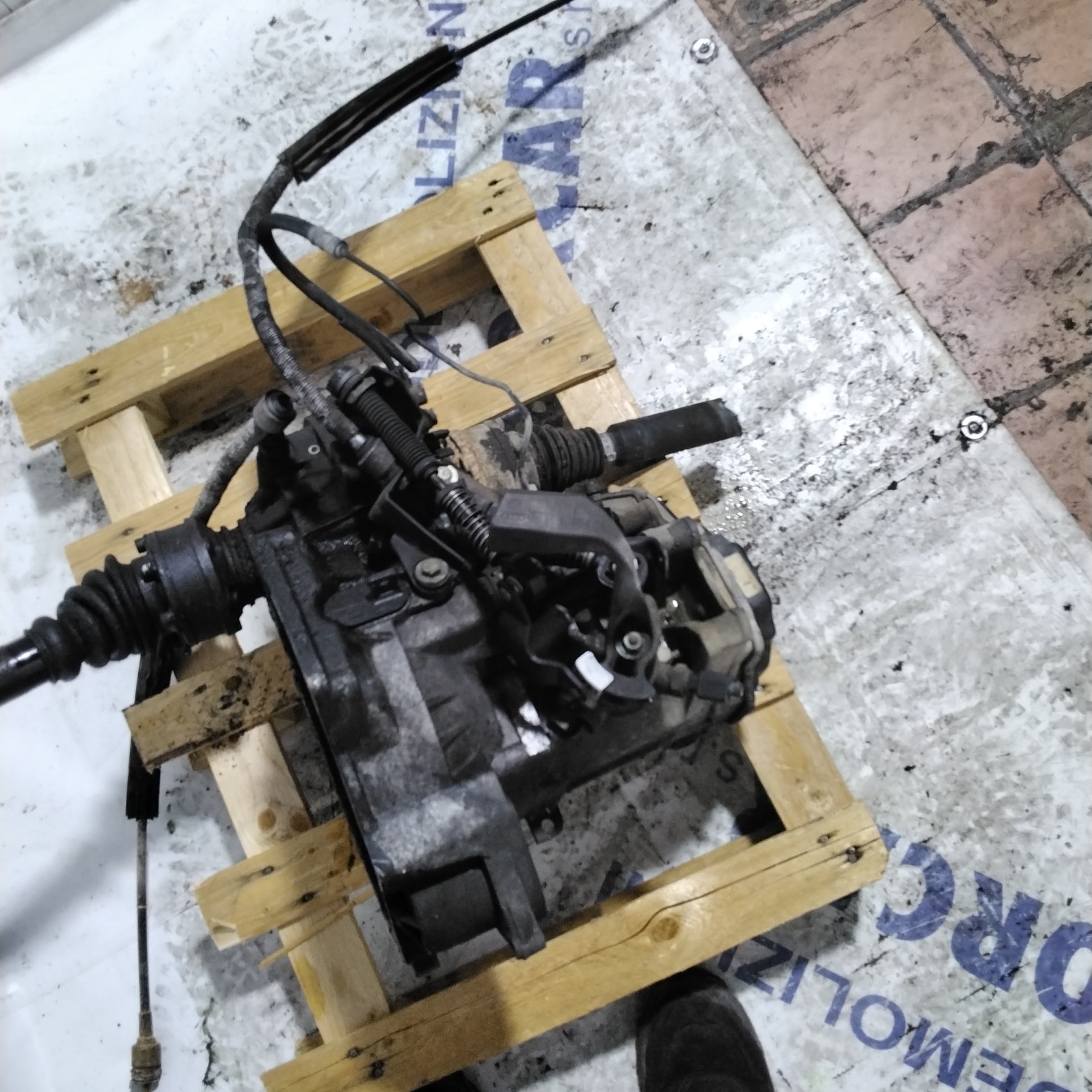 Volkswagen Golf 4 - 1.9 TDI 90hp 2004 gearbox, part number 1J07110510