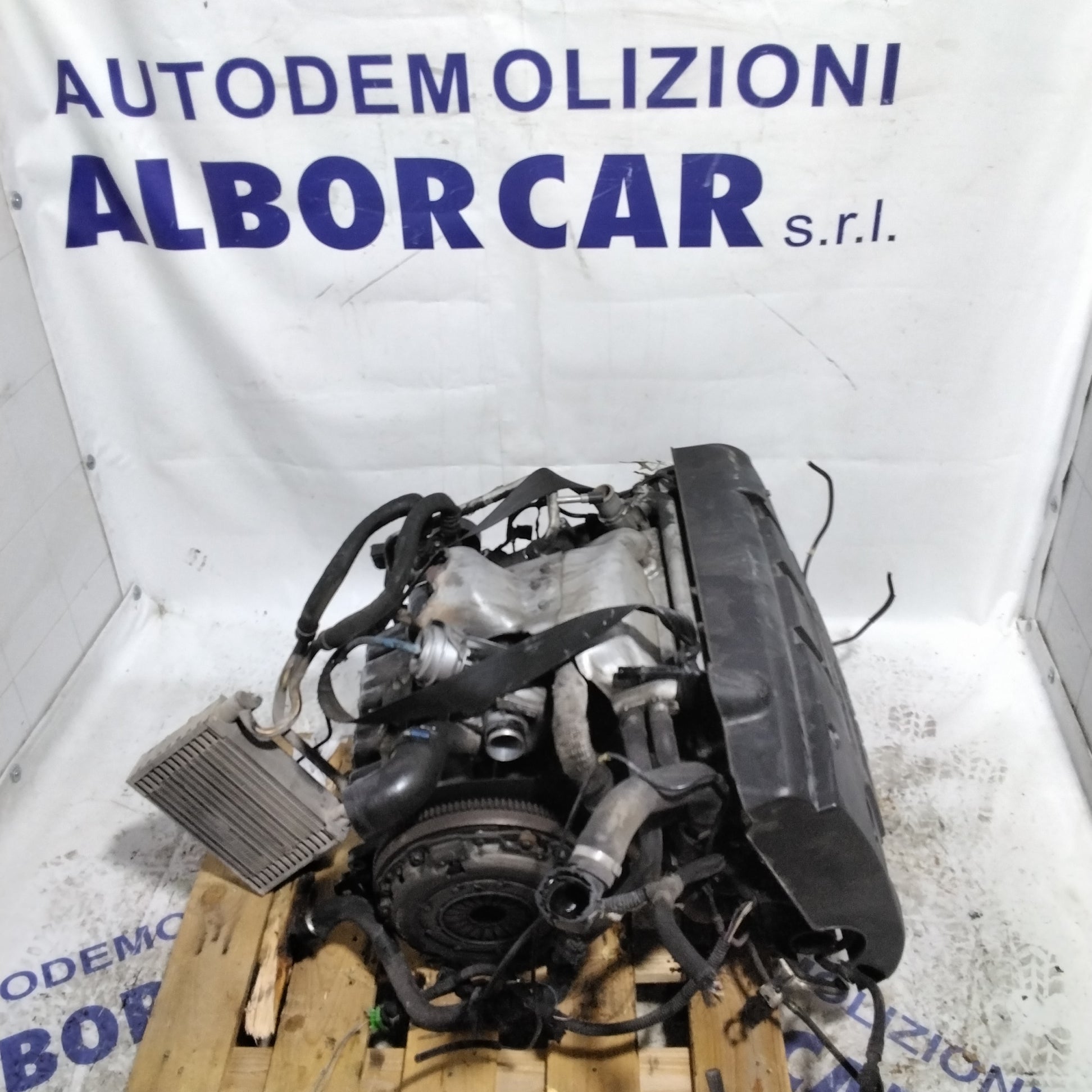 Fiat Stilo 1.9 JTD 85 kw engine (5-door-D-5-speed) year 2003-2004. Code 46414948 compatible with Alfa 147, 156 (sf1p1)