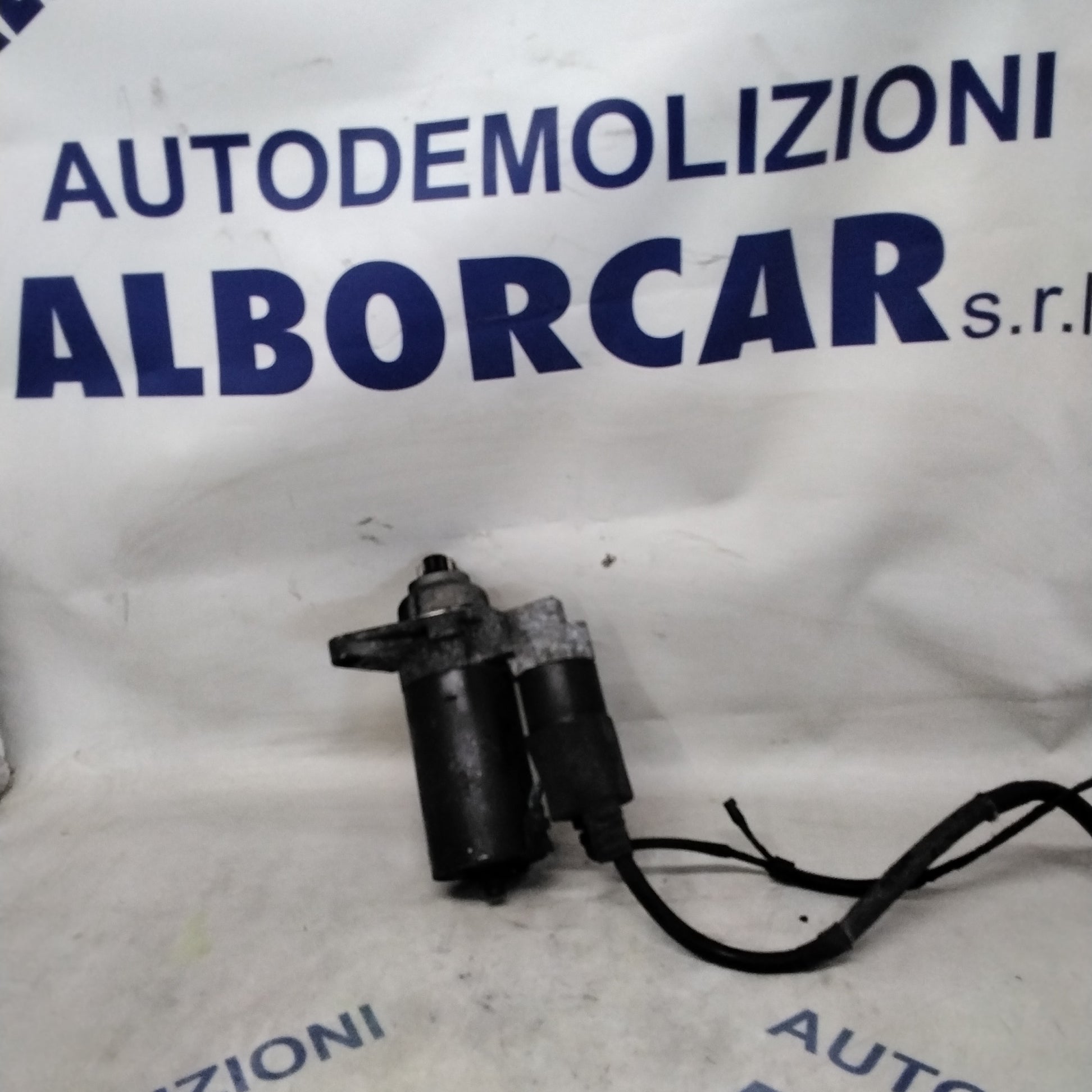 Motor de arranque Volkswagen Golf 5 2.0 TDI