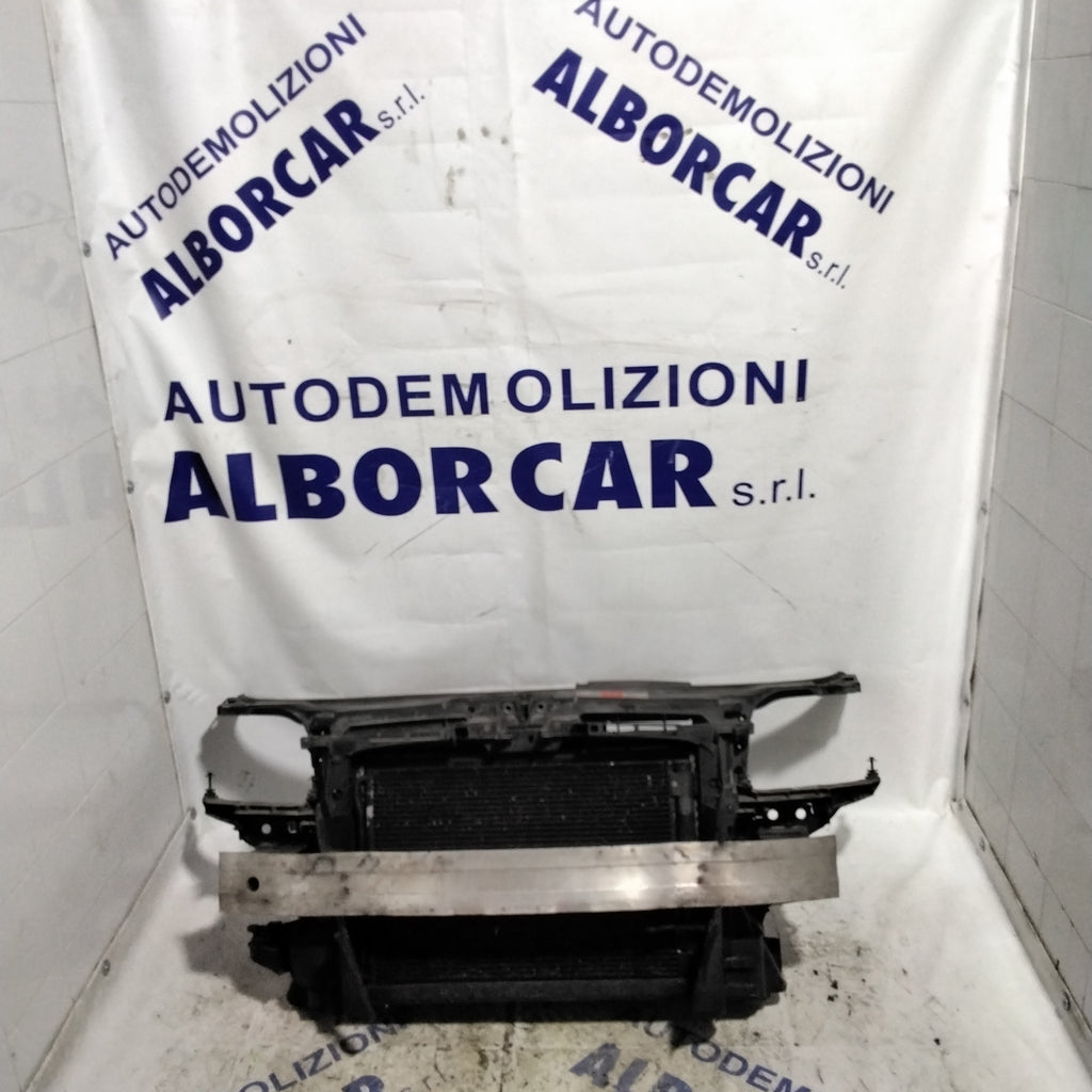 Grille (complete) Audi A3 2.0 TDI year 2007