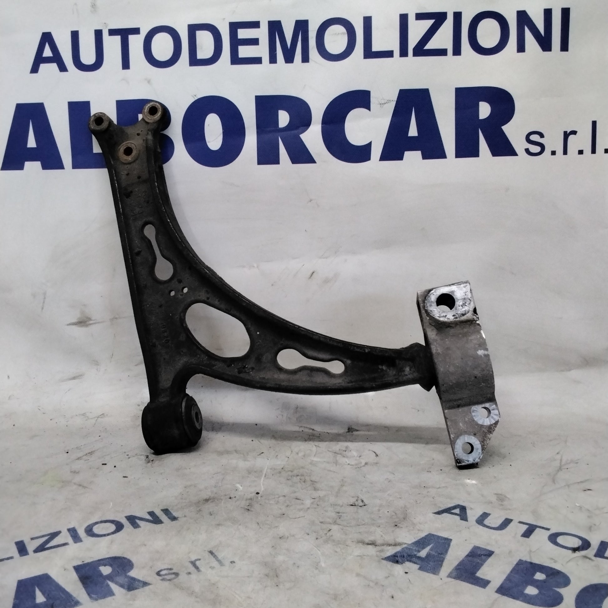 Right front suspension arm Volkswagen Touran 1.9 TDI