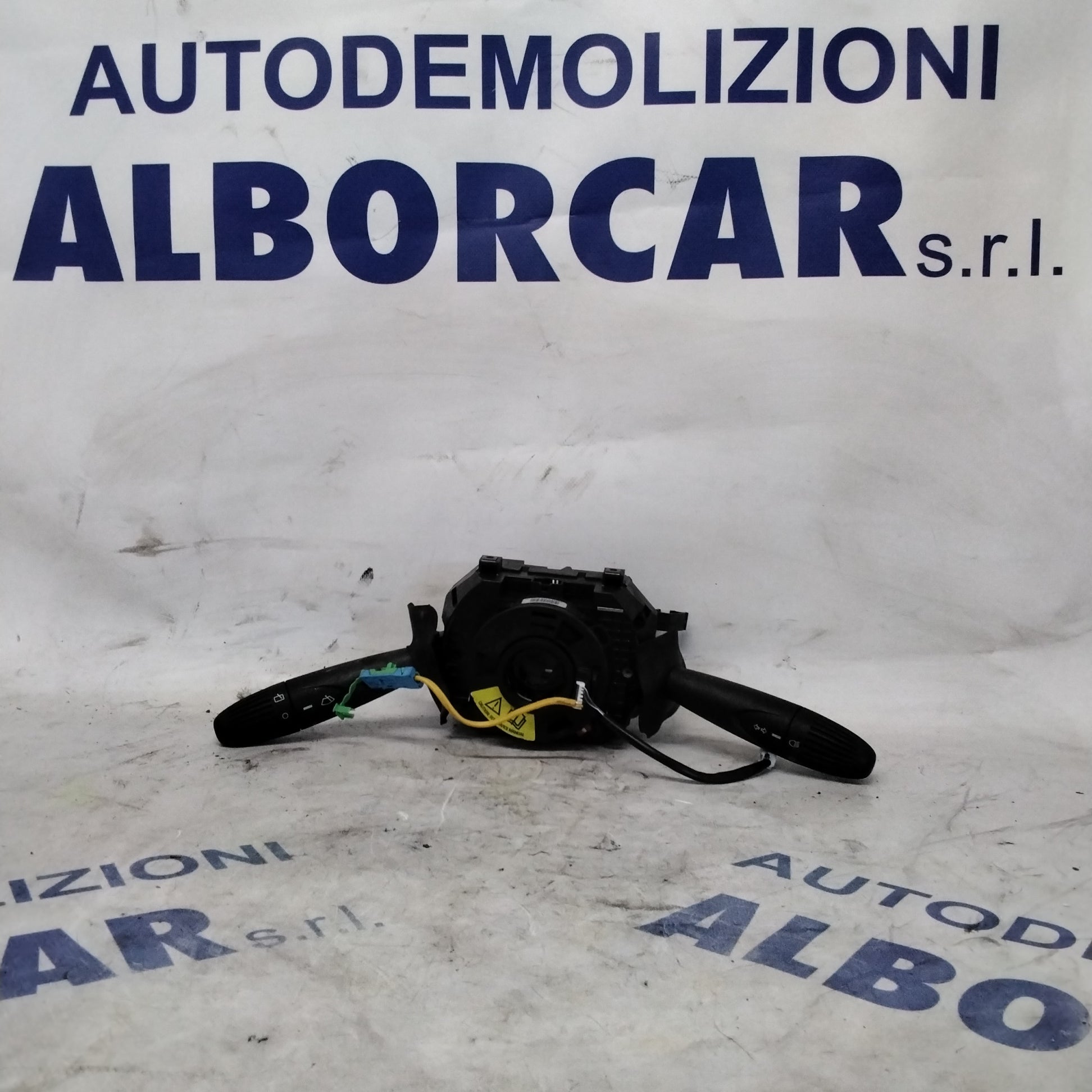 Interruptor de luces Fiat Punto 1.2 gasolina año 2005