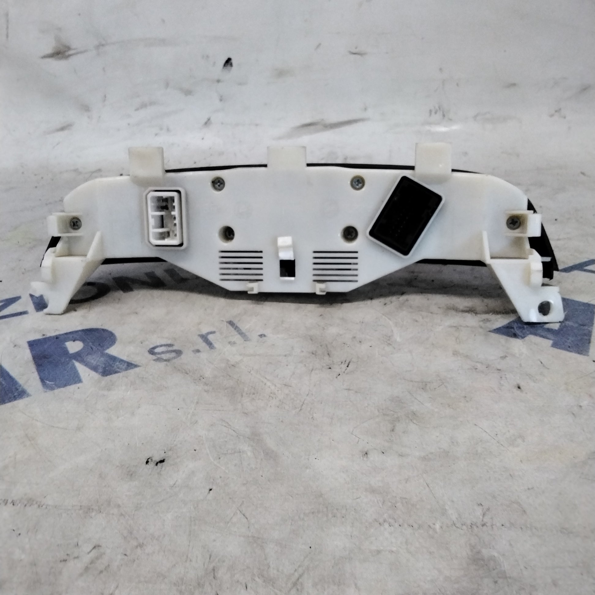 Pulsantiera alza cristalli blocco comandi centrale fiat punto